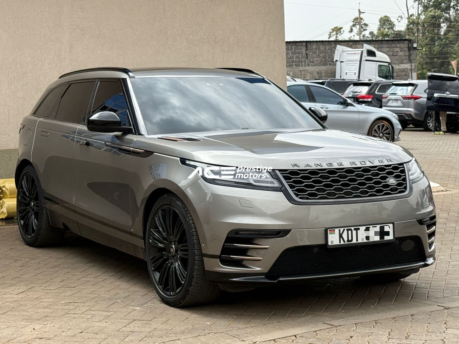 Image of Range Rover Velar D240 HSE YOM - 2019
