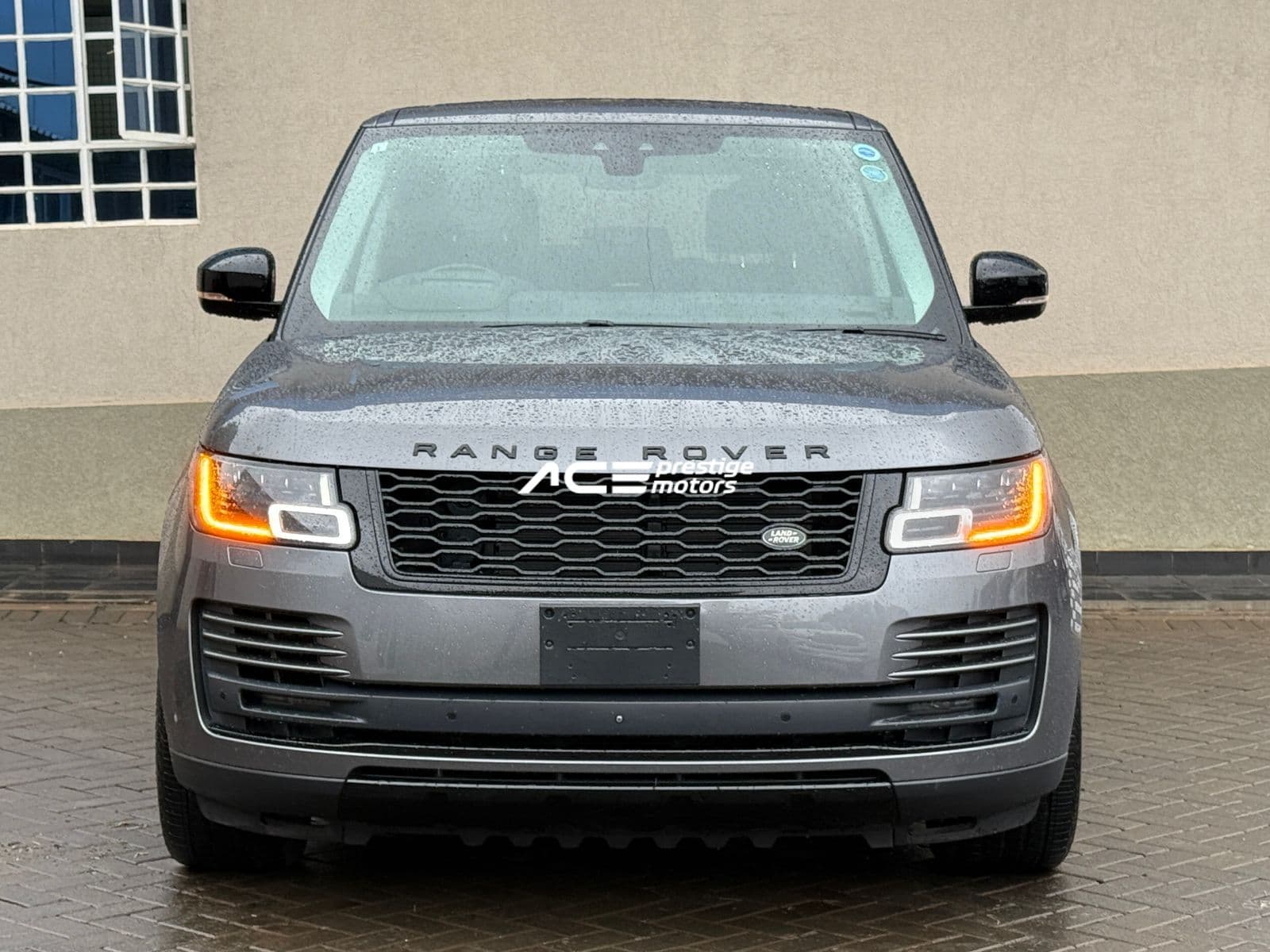 Image of Range Rover Vogue  YOM - 2019