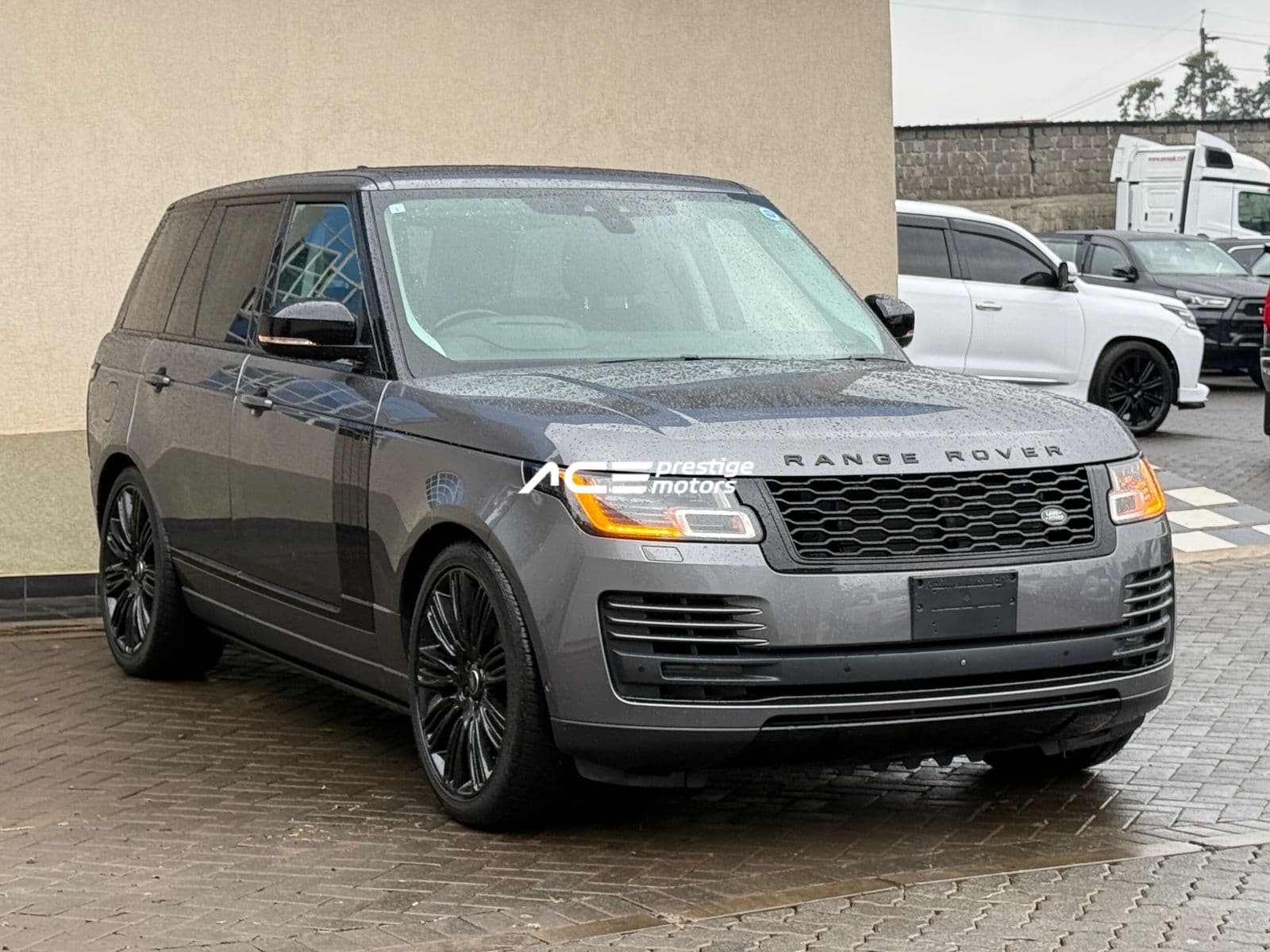Image of Range Rover Vogue  YOM - 2019