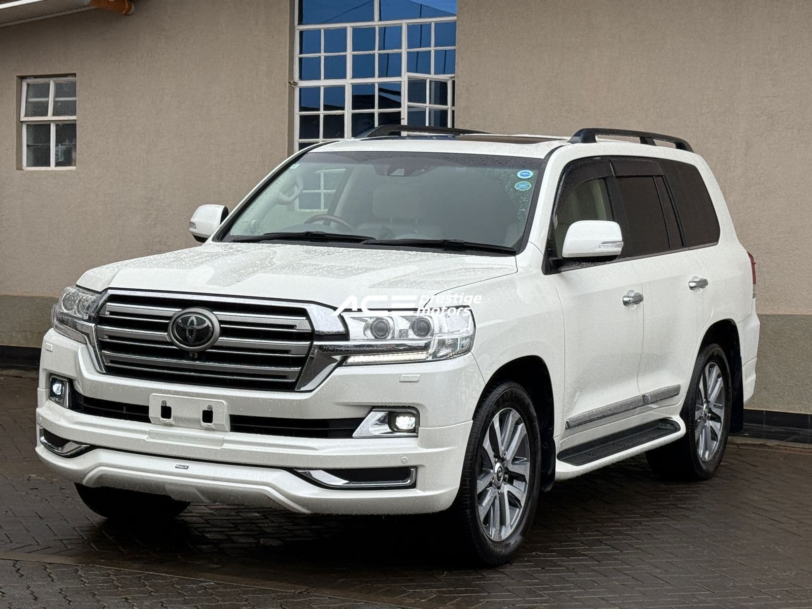 Image of Toyota Land Cruiser LC200 ZX YOM - 2018