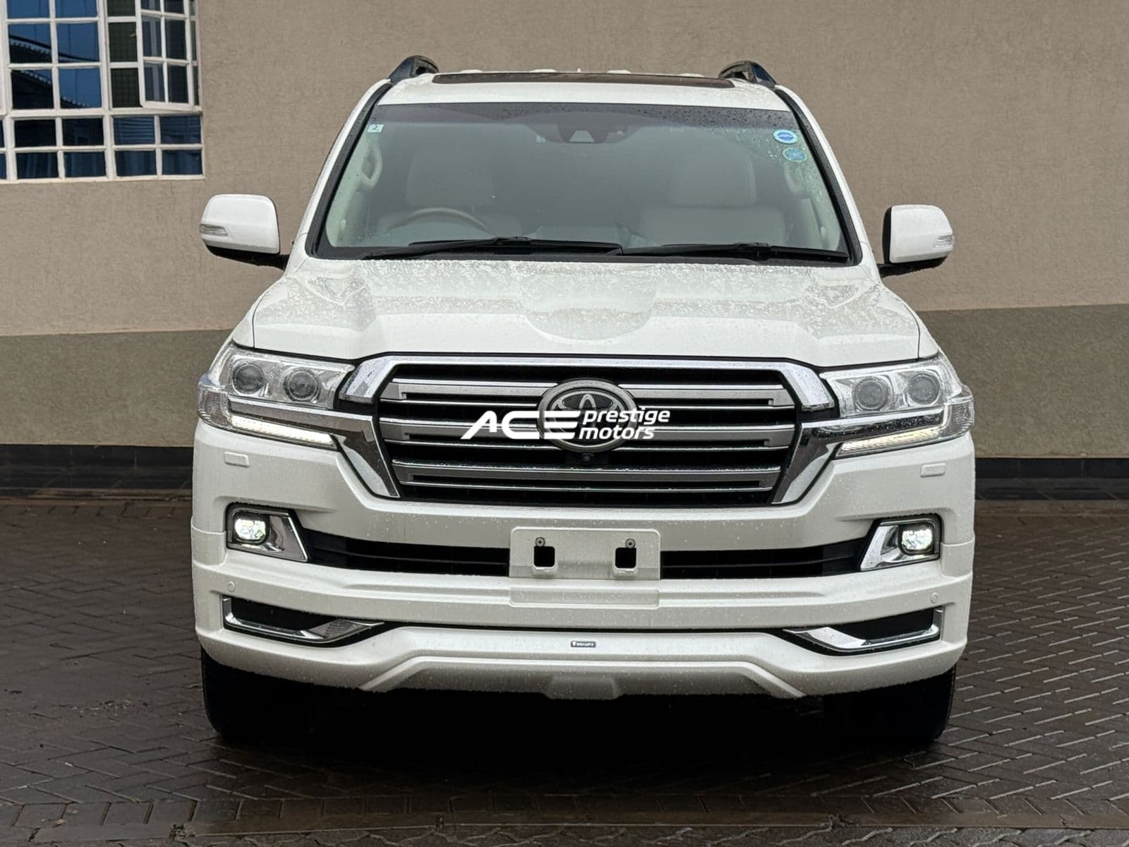 Image of Toyota Land Cruiser LC200 ZX YOM - 2018