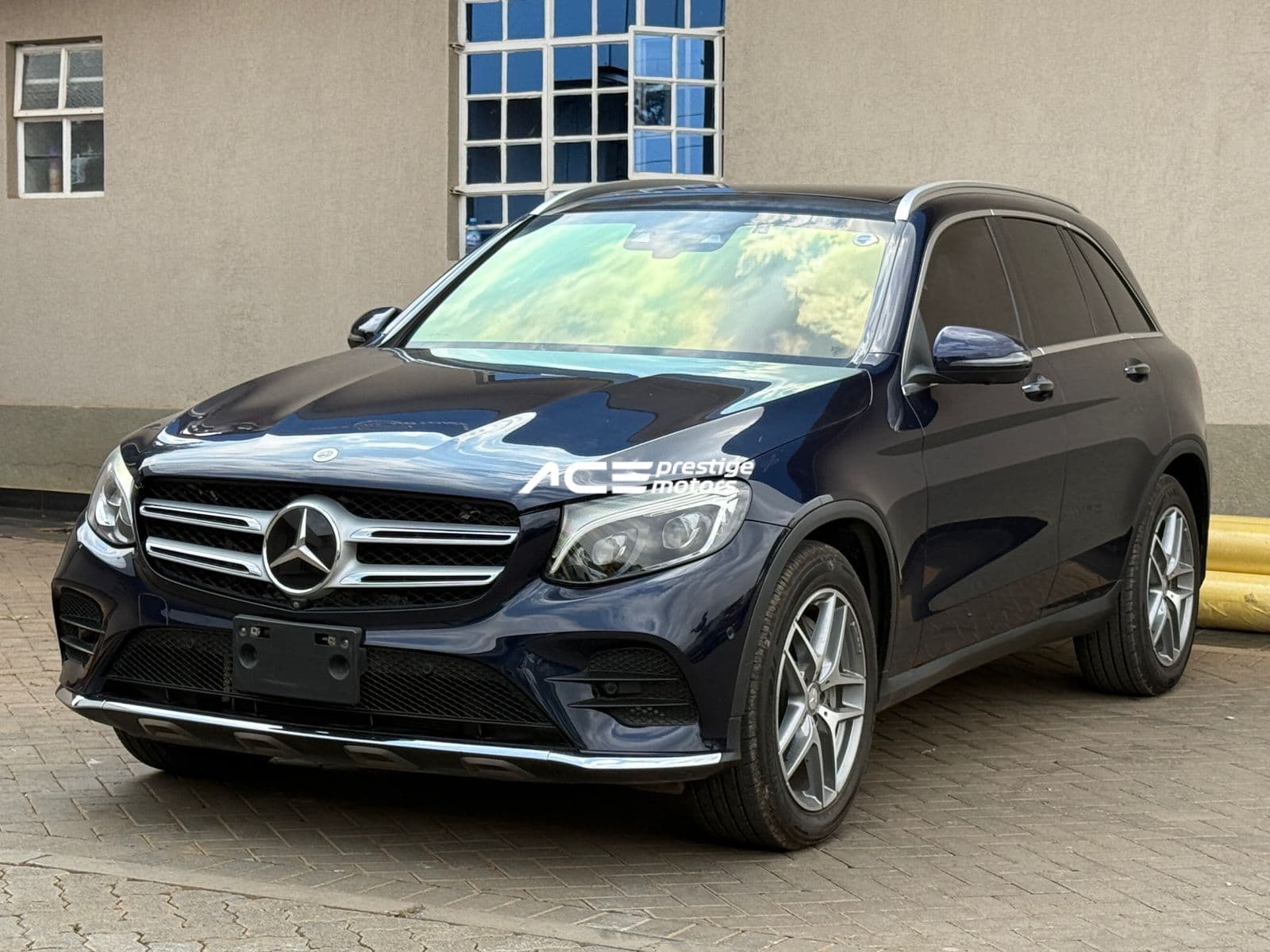 Image of Mercedes-Benz GLC 250 YOM - 2016