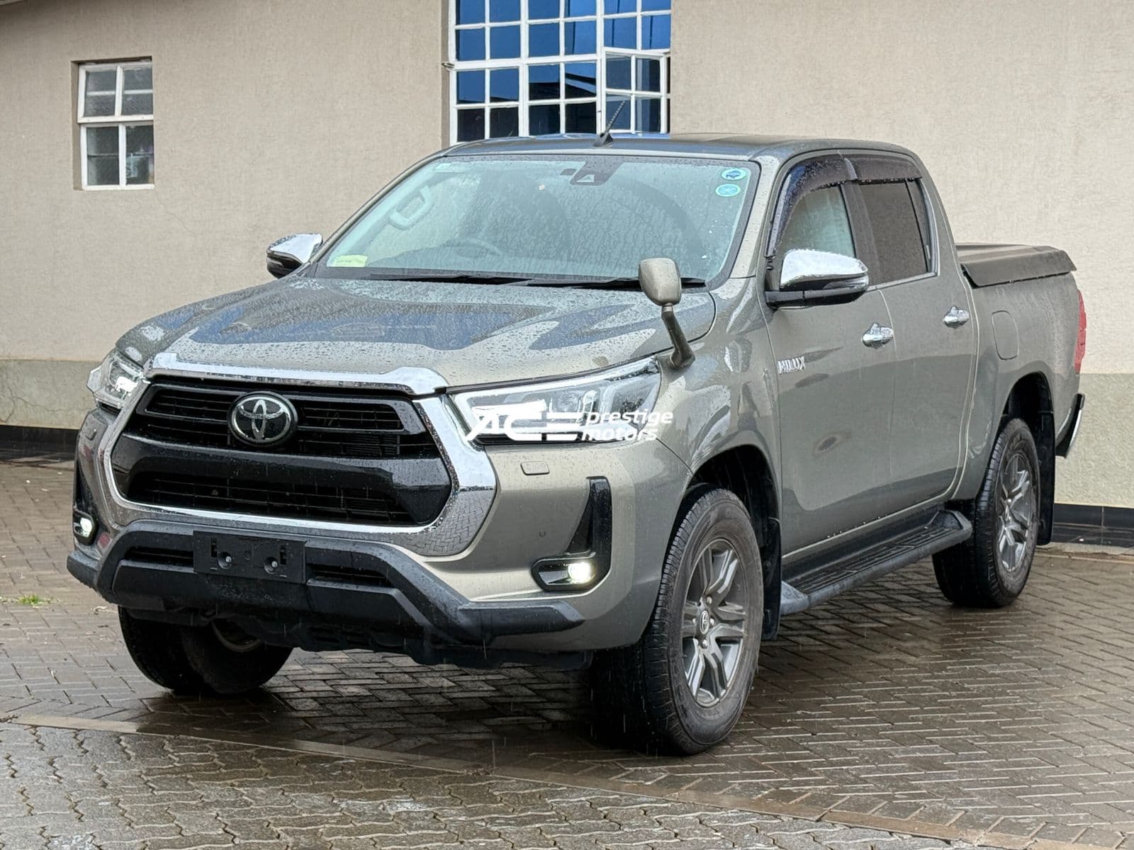 Image of Toyota Hilux  YOM - 2020