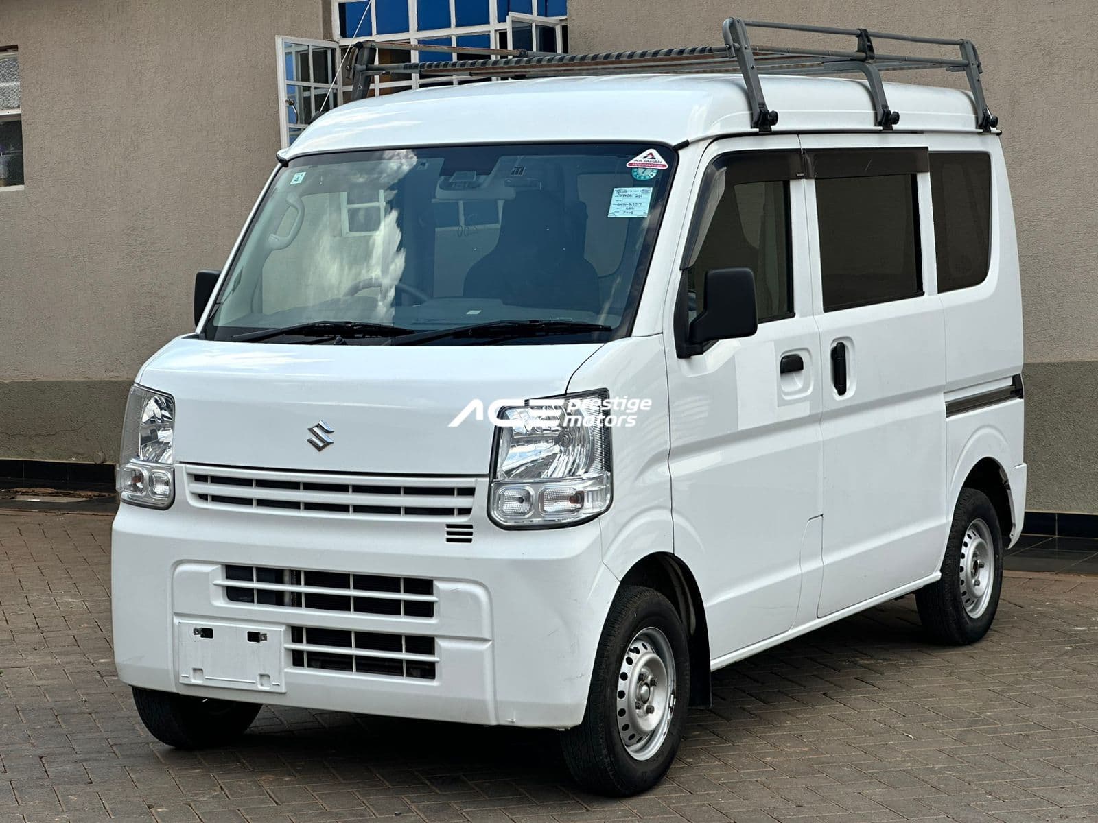 Image of Suzuki Every YOM - 2018