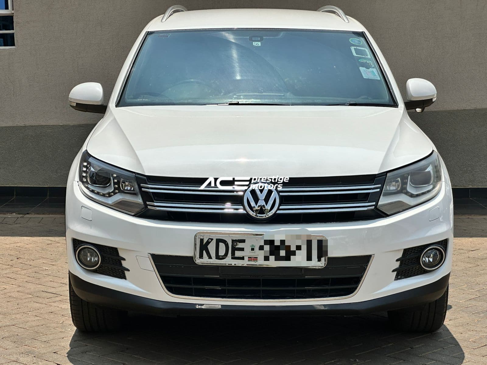 Image of Volkswagen Tiguan  YOM - 2014