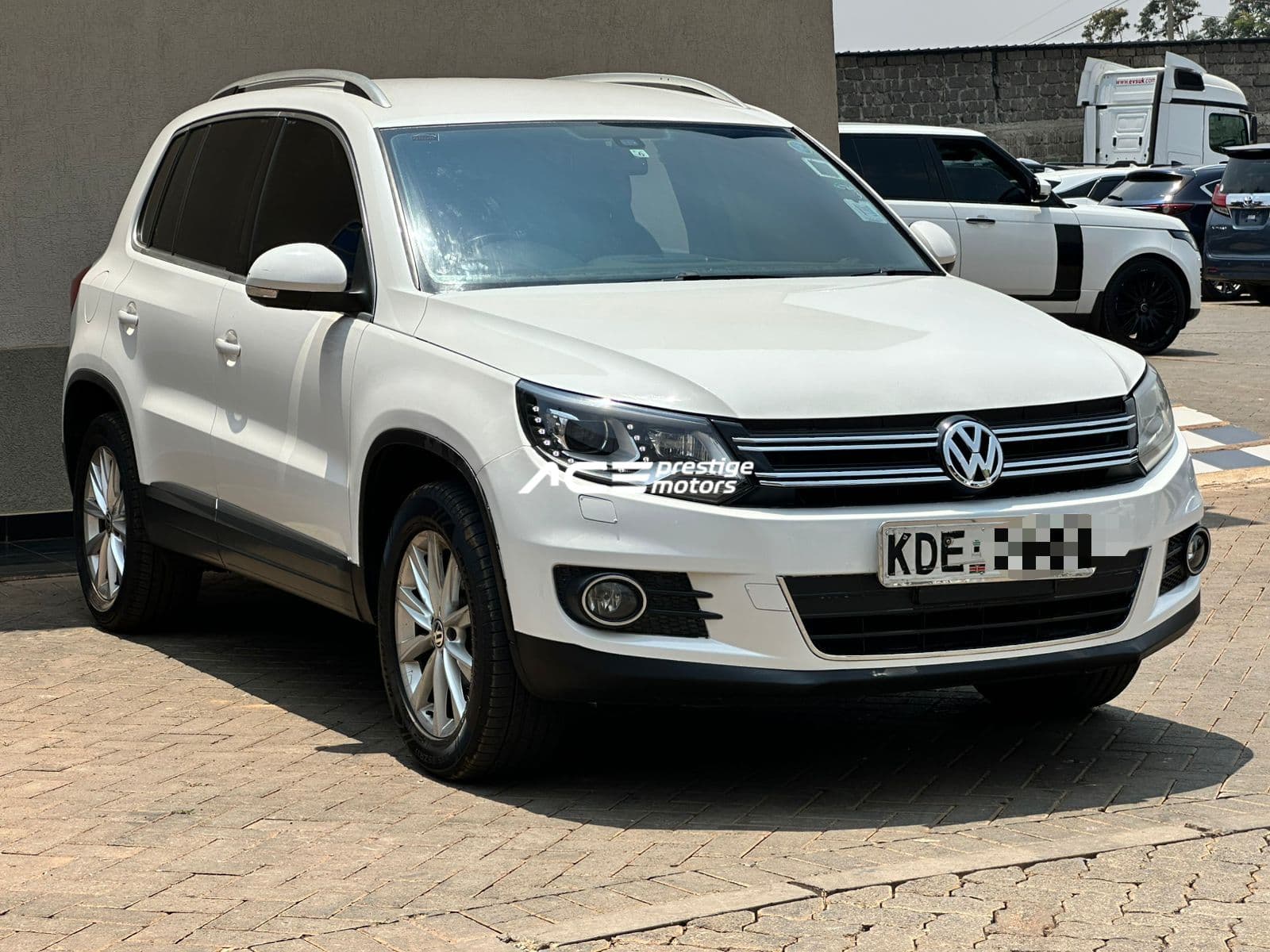 Image of Volkswagen Tiguan  YOM - 2014