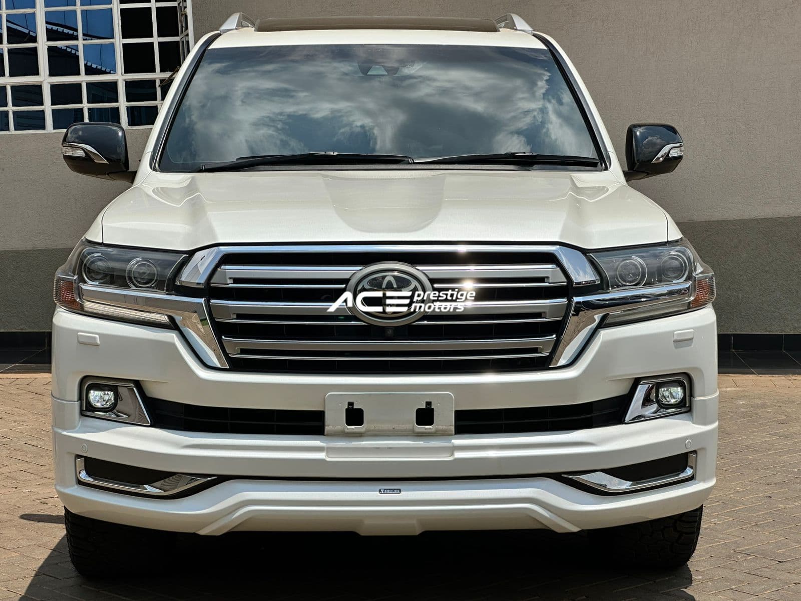 Image of Toyota Land Cruiser LC200 ZX YOM - 2018