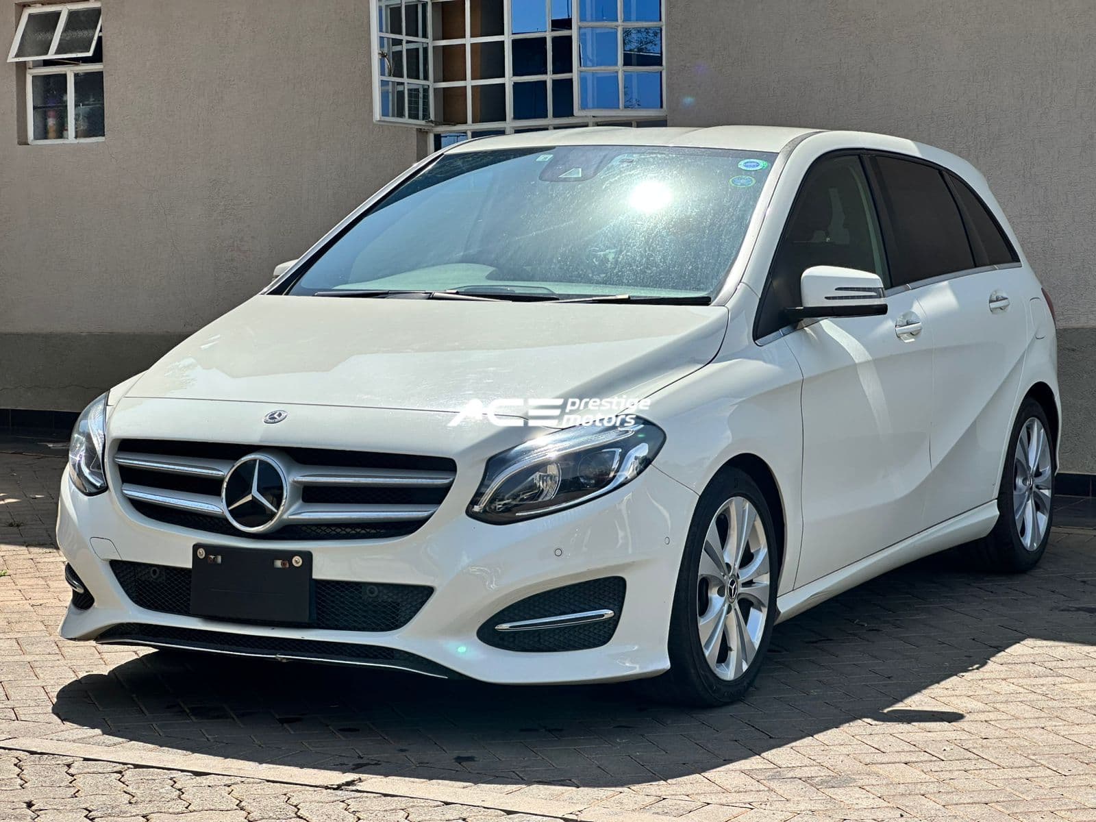 Image of  Mercedes-Benz B180 YOM - 2018