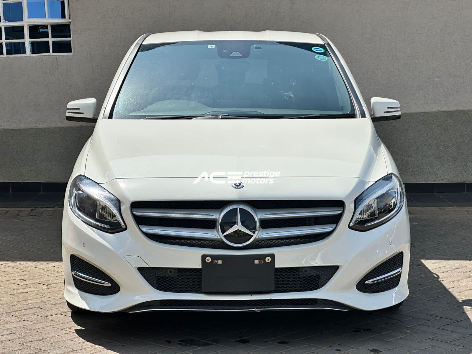 Image of  Mercedes-Benz B180 YOM - 2018