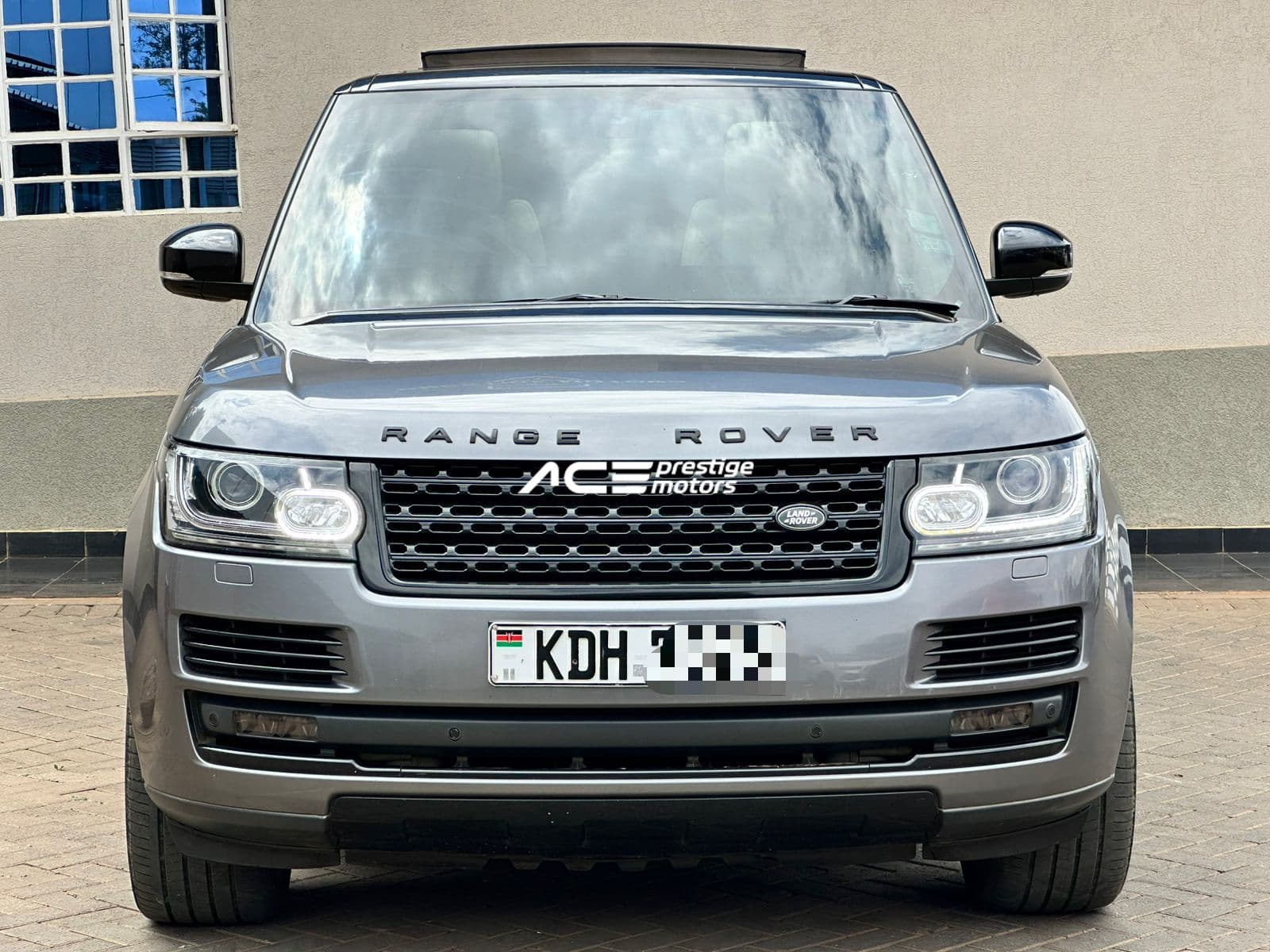 Image of  Range Rover Vogue Autobiography YOM - 2015
