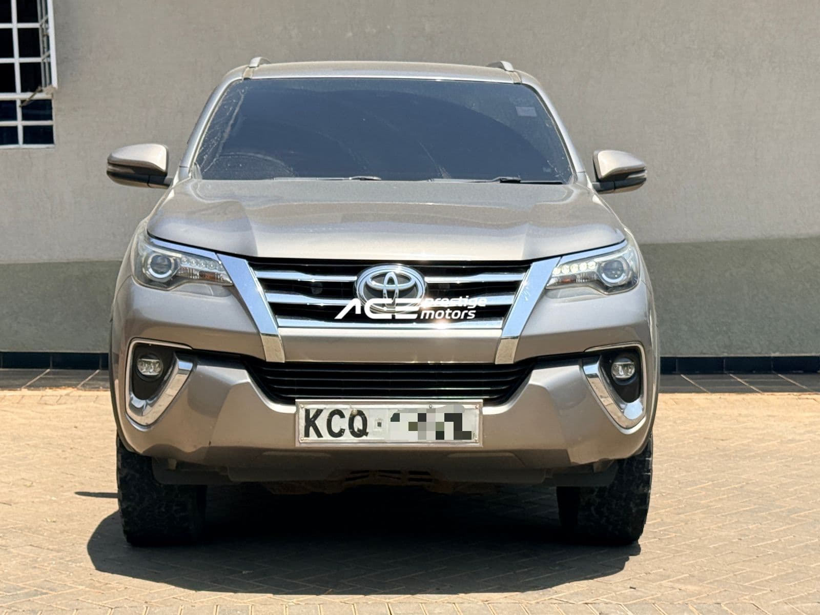 Image of  Toyota Fortuner  YOM - 2017