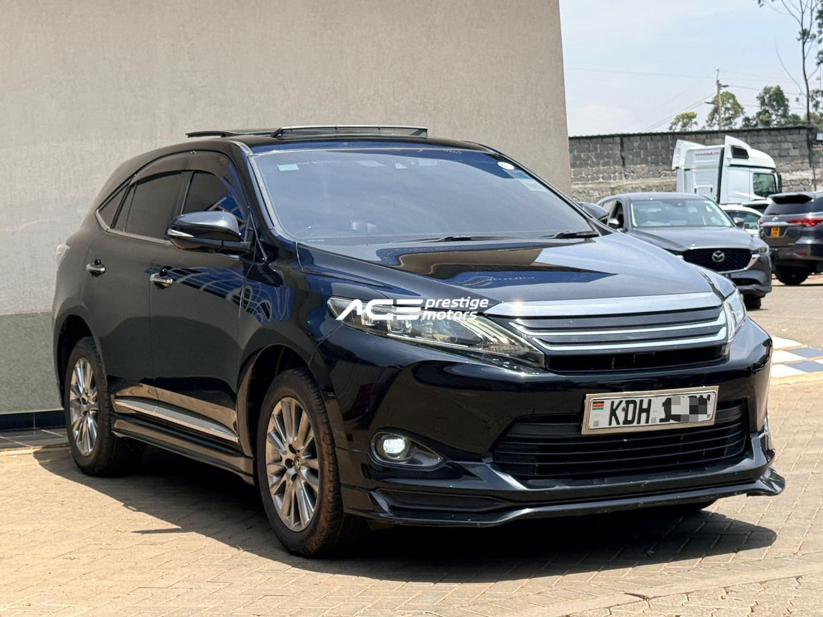 Image of Toyota Harrier YOM - 2015