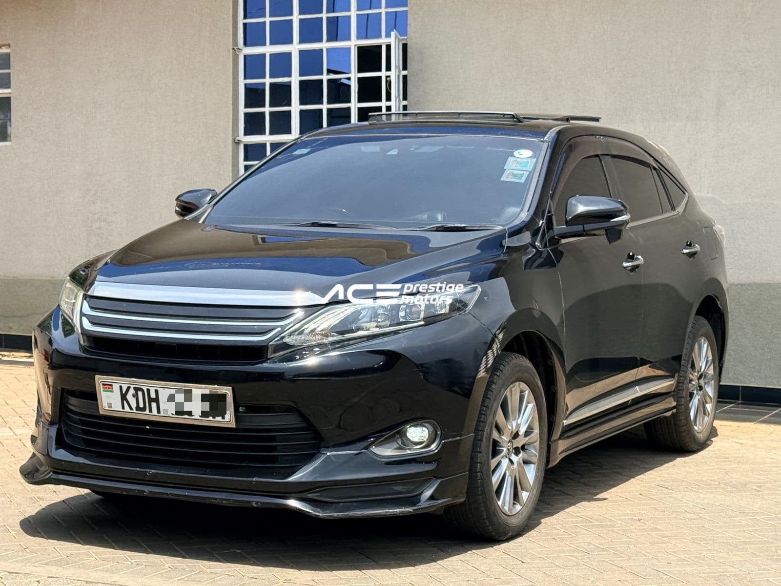 Image of Toyota Harrier YOM - 2015