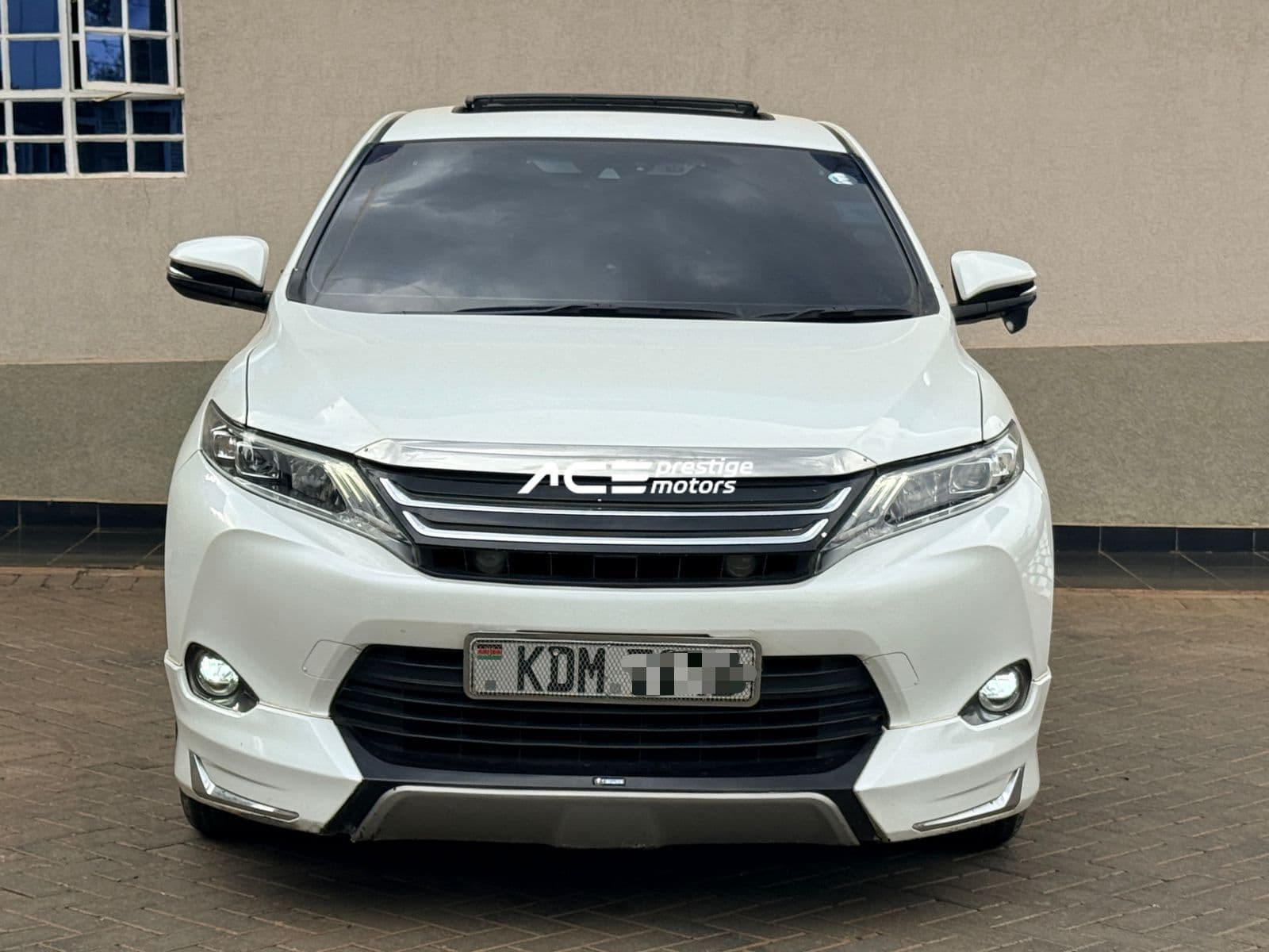 Image of Toyota Harrier  YOM - 2017