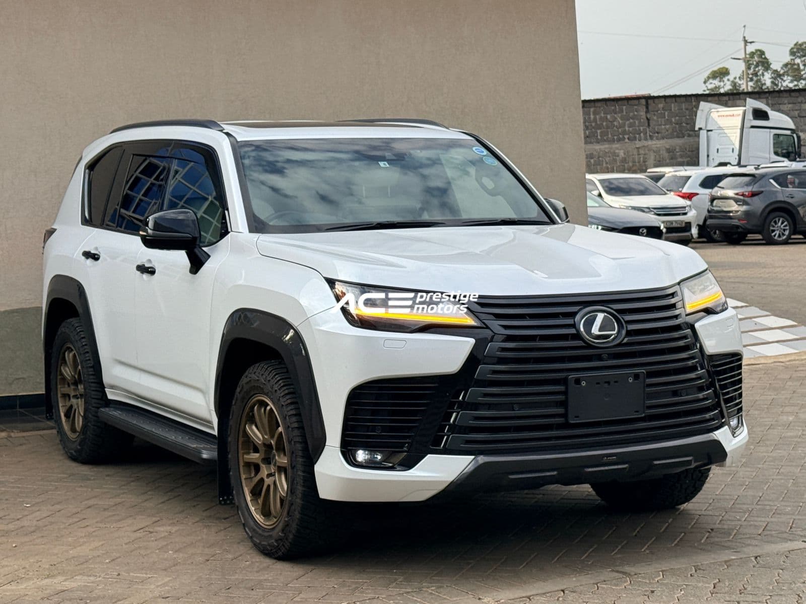 Image of Lexus LX600 Overtrail YOM - 2022