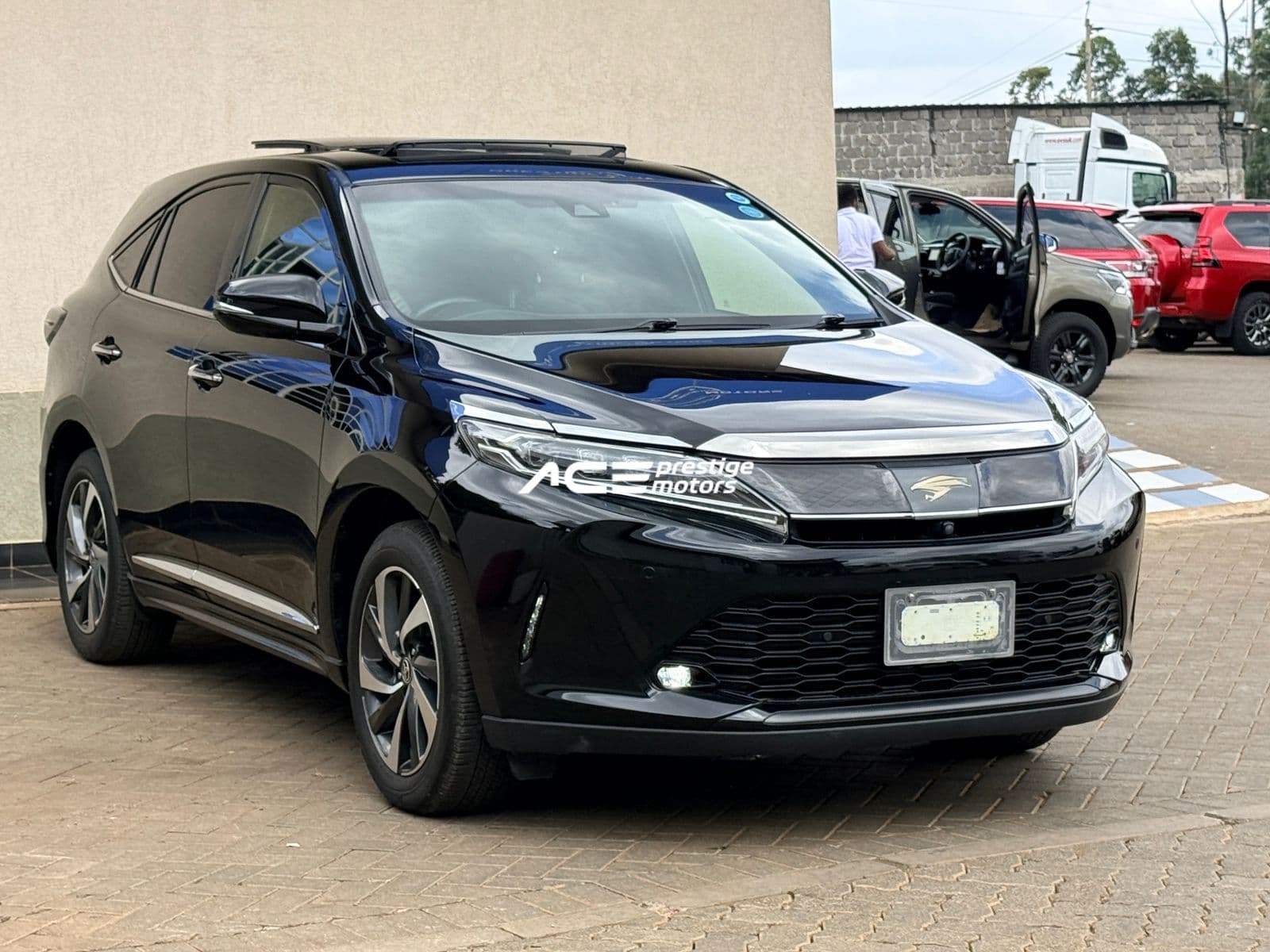 Image of  Toyota Harrier Turbo YOM - 2019