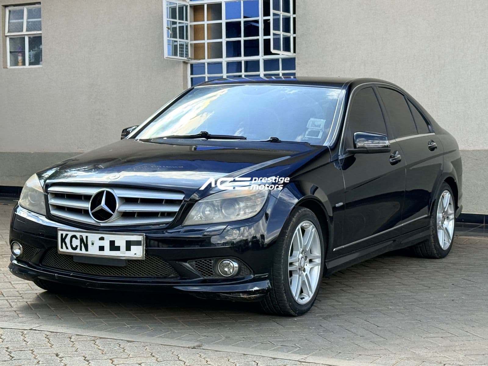 Image of Mercedes Benz C200 YOM - 2010