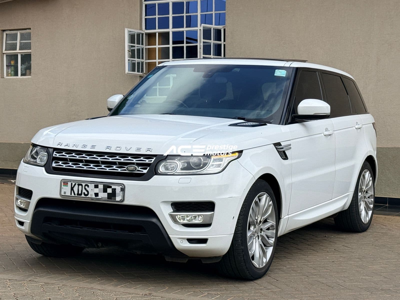 Image of  Range Rover Sport HSE YOM - 2017