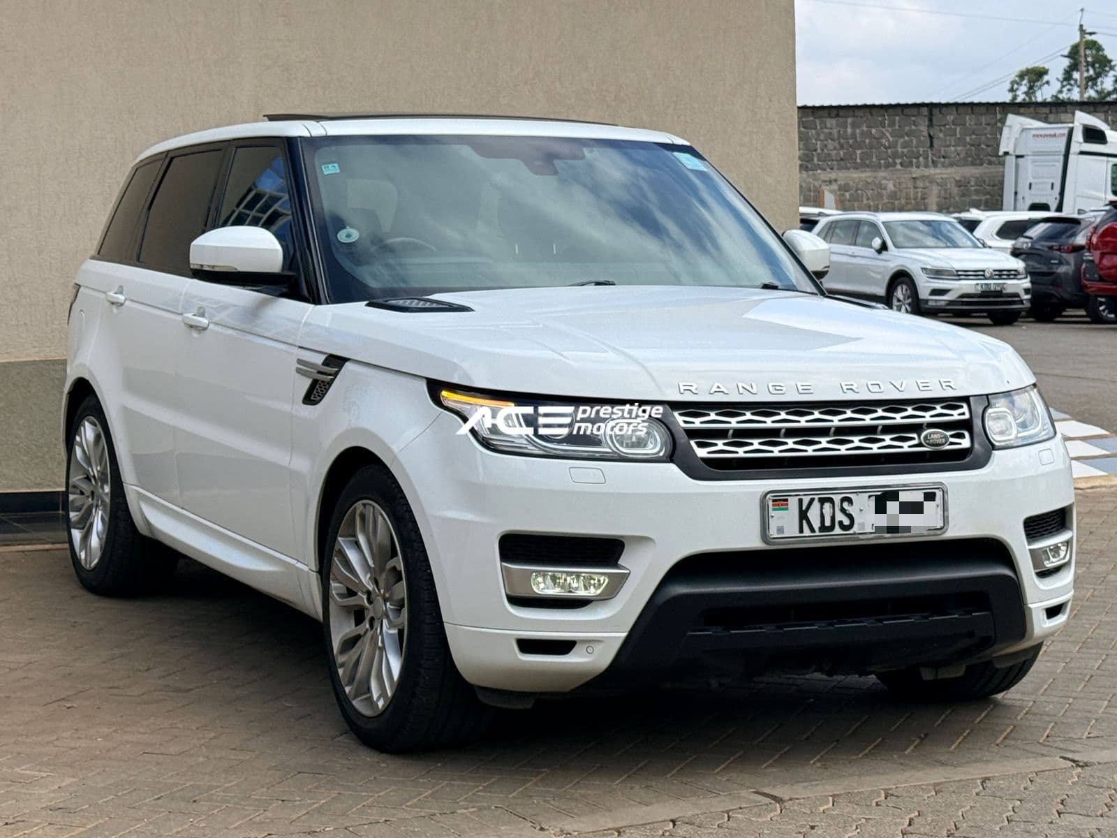 Image of  Range Rover Sport HSE YOM - 2017