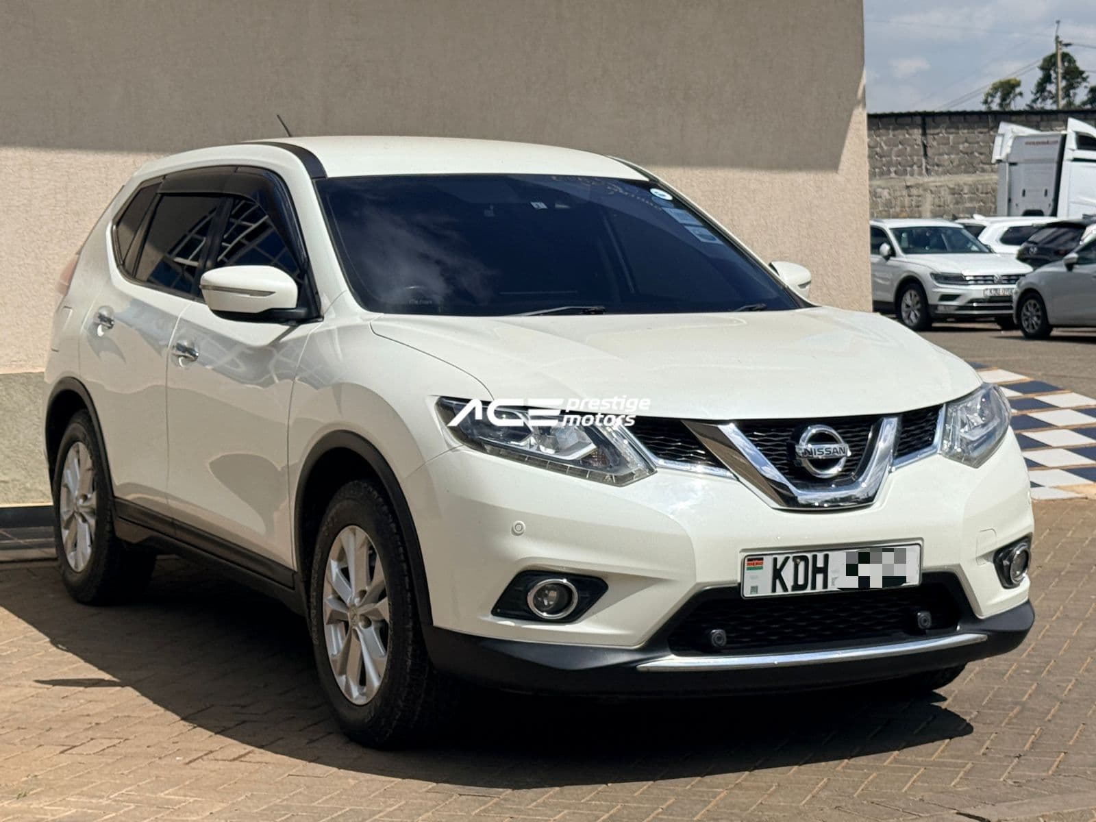 Image of  Nissan X-Trail YOM - 2015