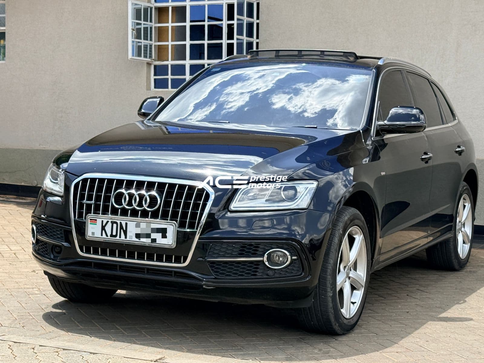 Image of Audi Q5 S line/Panoramic Sunroof  YOM - 2016