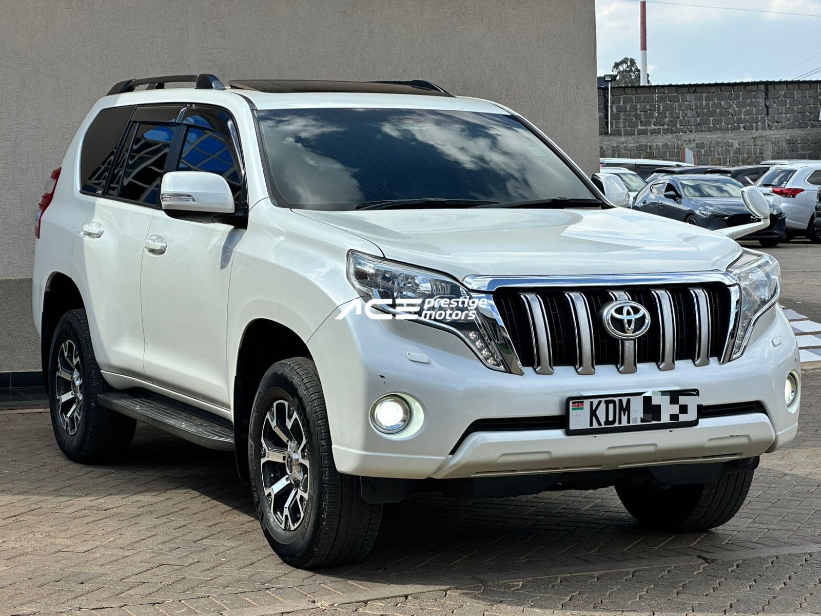 Image of Toyota Land Cruiser Prado TX  YOM - 2016