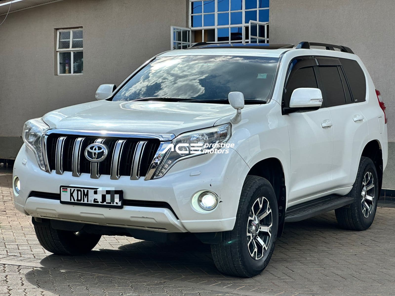 Image of Toyota Land Cruiser Prado TX  YOM - 2016