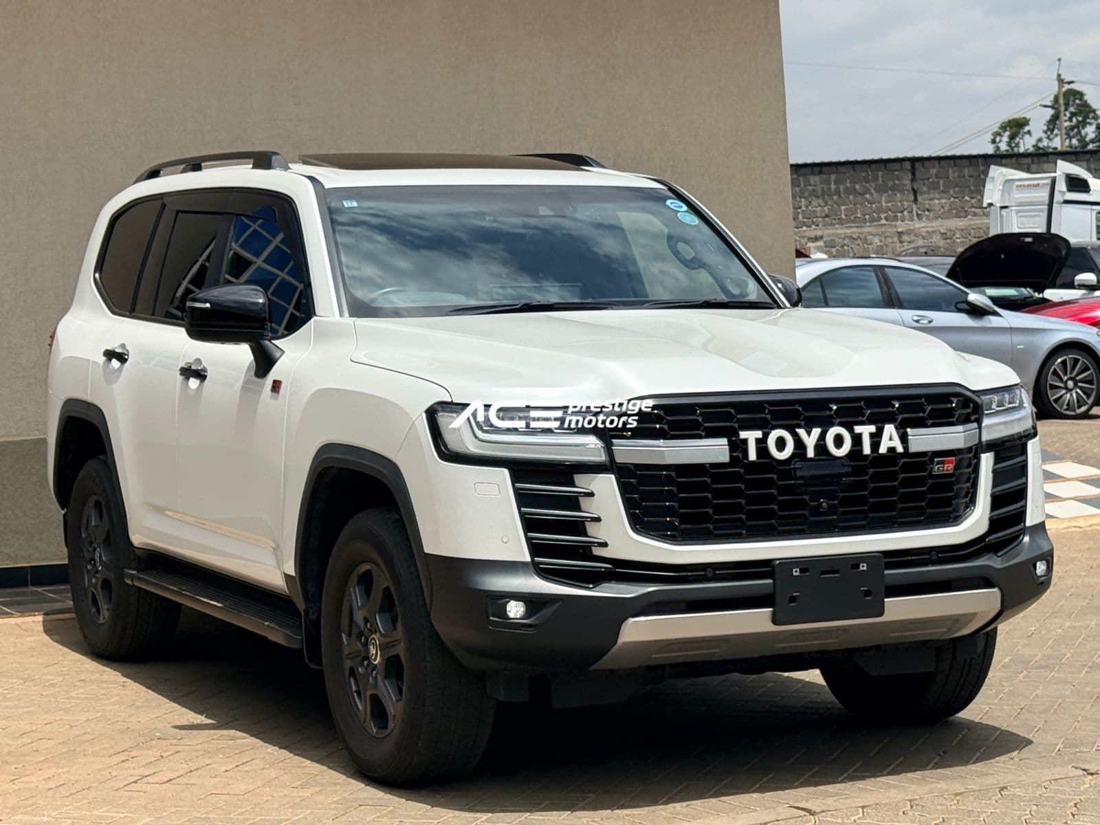 Image of Toyota LandCruiser LC300 GR Sport YOM - 2021