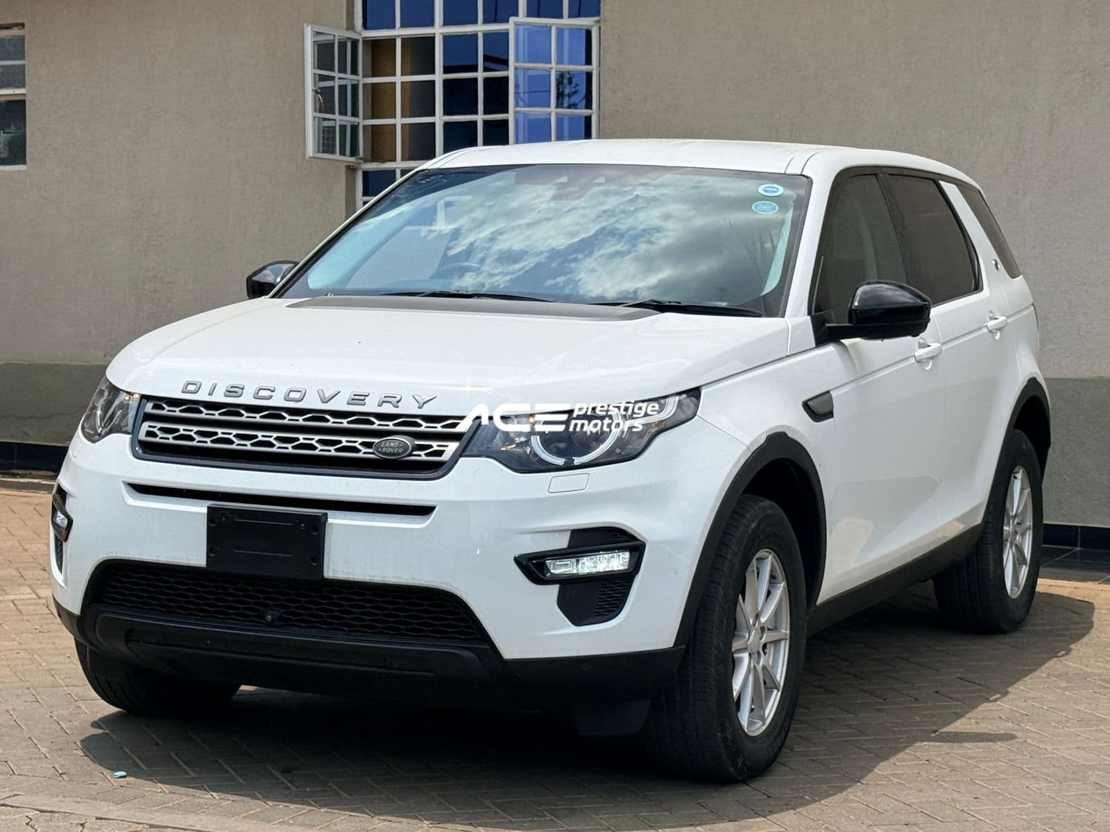 Image of Land Rover Discovery Sport YOM - 2018