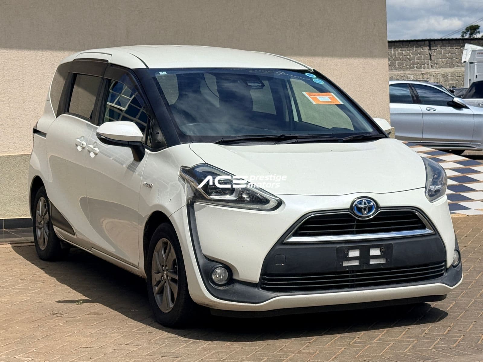 Image of Toyota Sienta Hybrid YOM - 2018