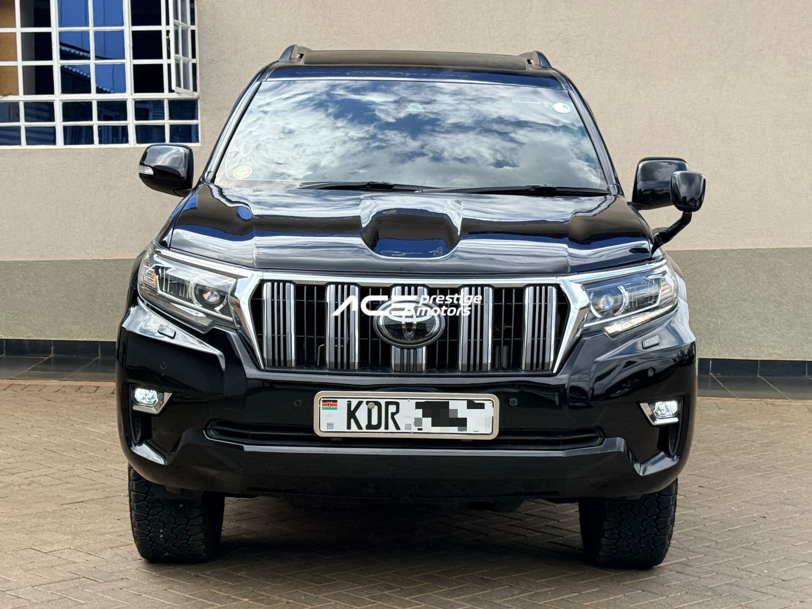 Image of Toyota Land Cruiser Prado TX YOM - 2017