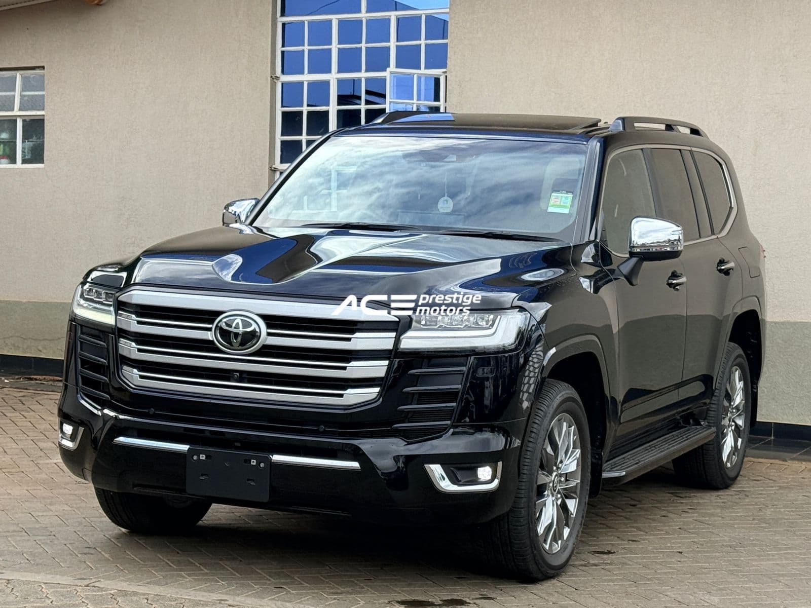 Image of Toyota LandCruiser LC300 YOM - 2023