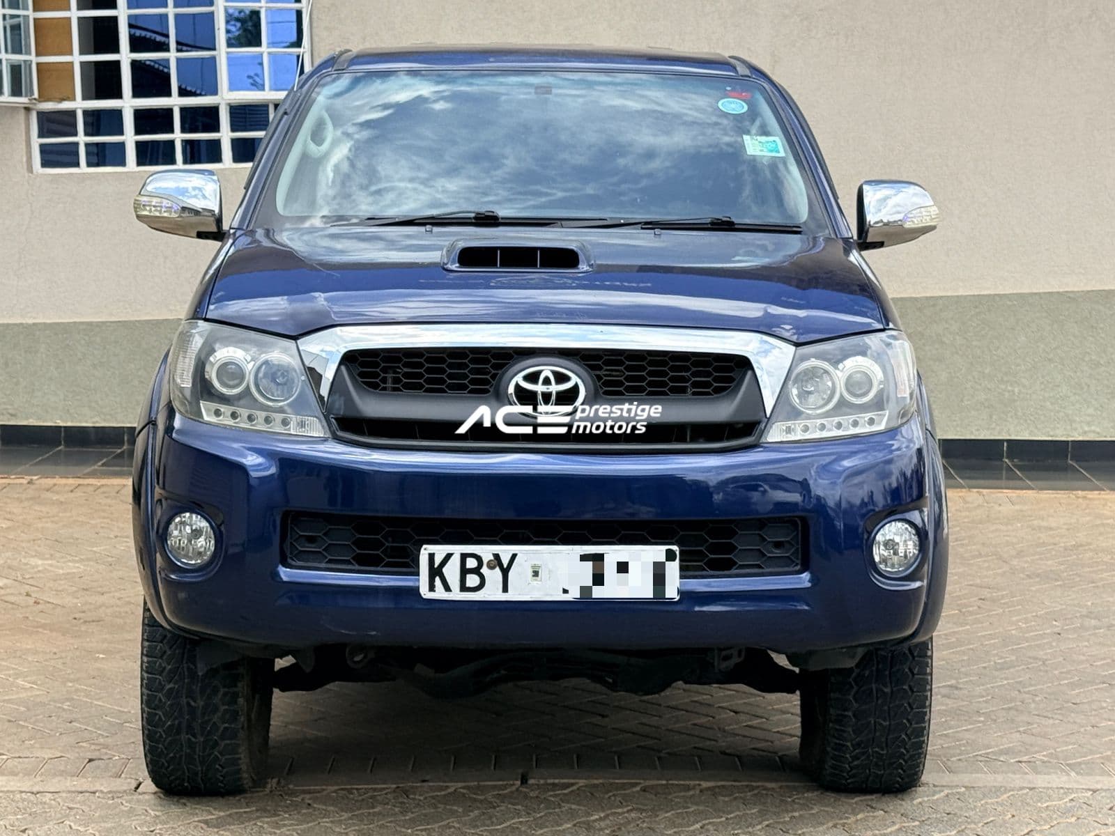 Image of  Toyota Hilux YOM - 2007