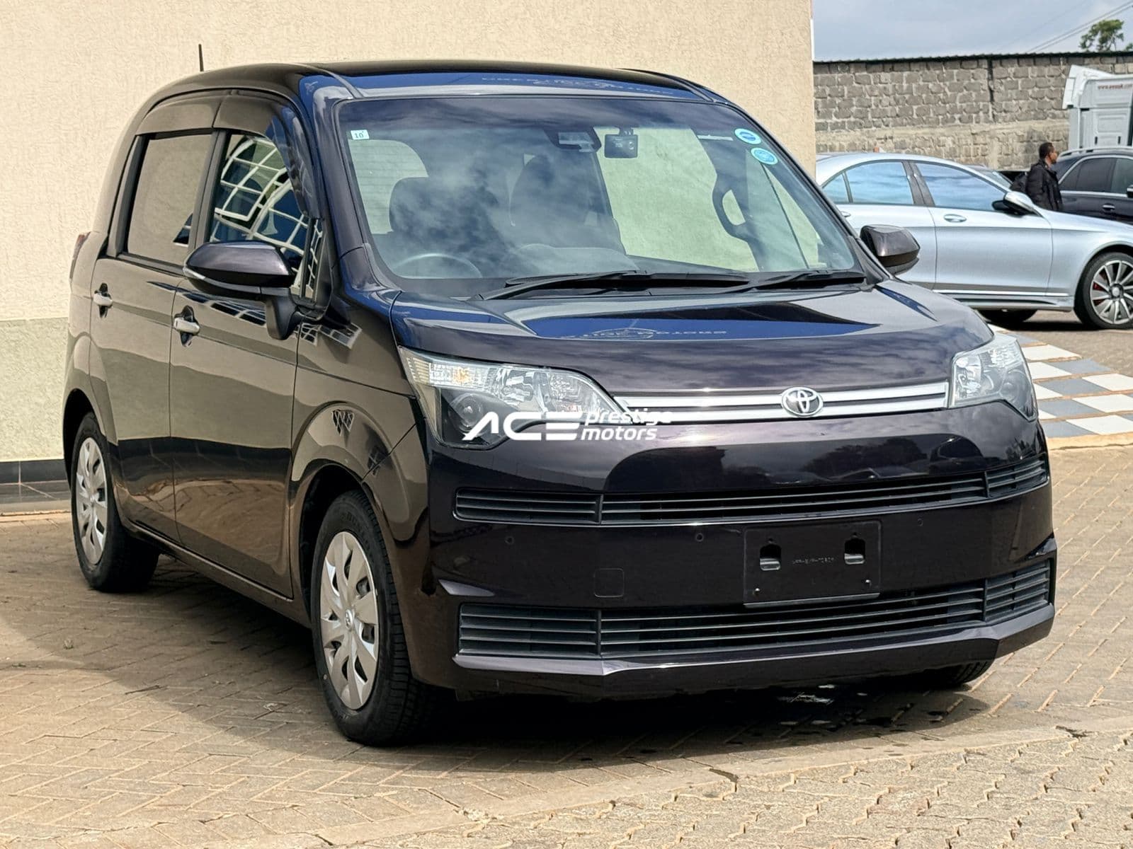 Image of  Toyota Spade YOM - 2018