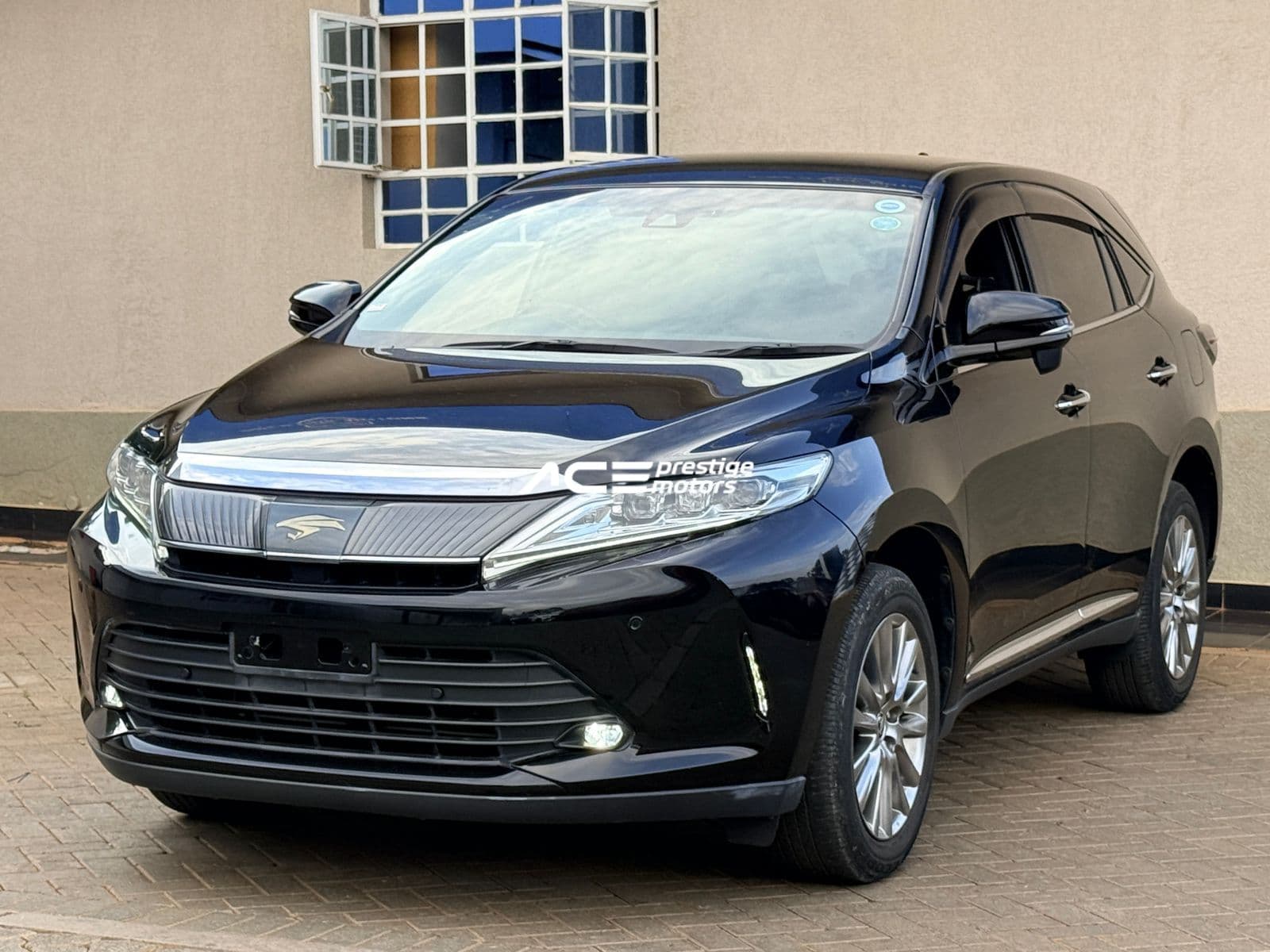 Image of Toyota Harrier  YOM - 2020