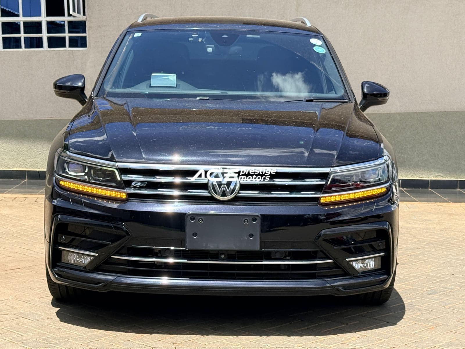 Image of Volkswagen Tiguan R-Line YOM - 2018