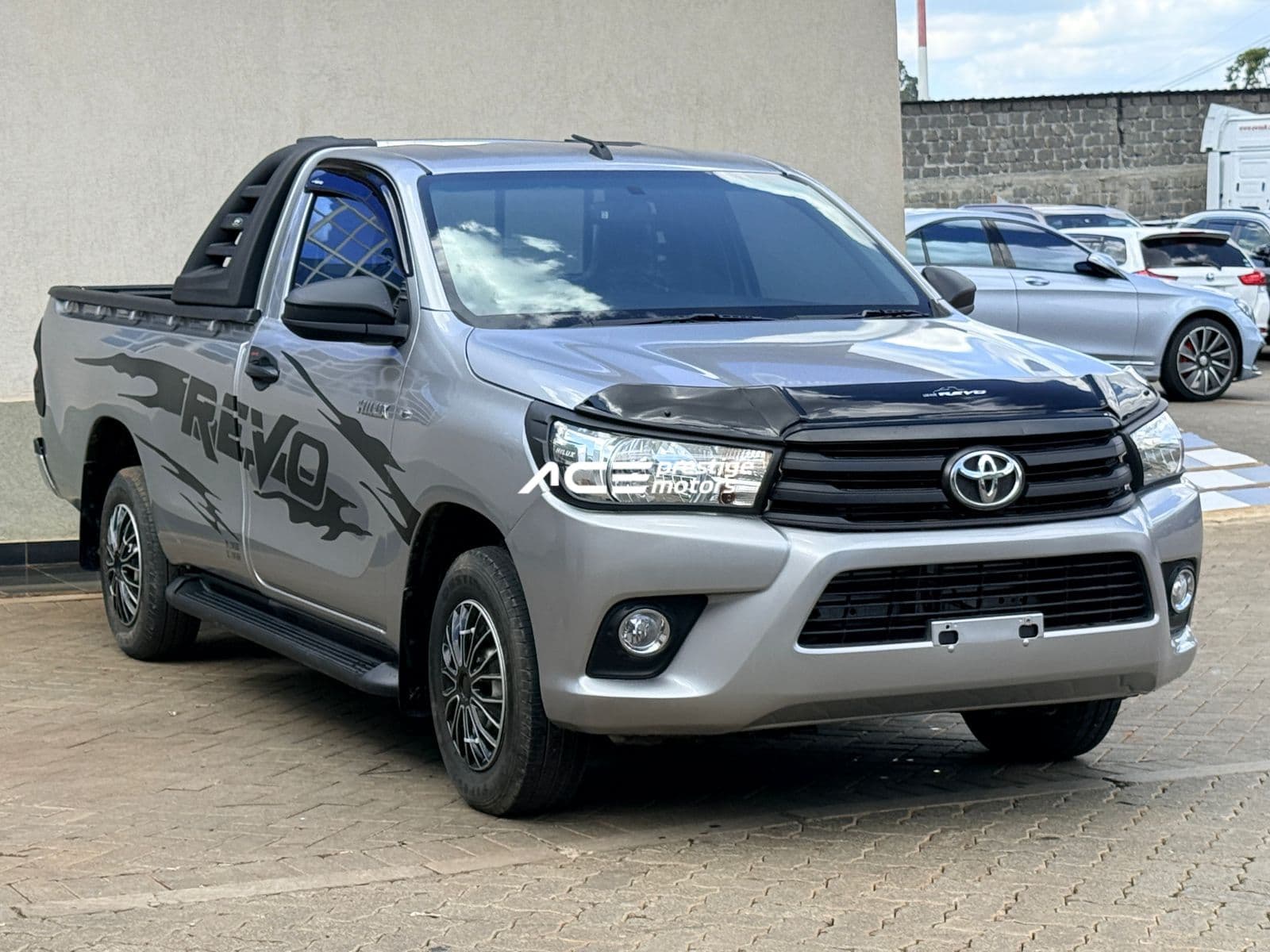 Image of Toyota Hilux Revo YOM - 2018