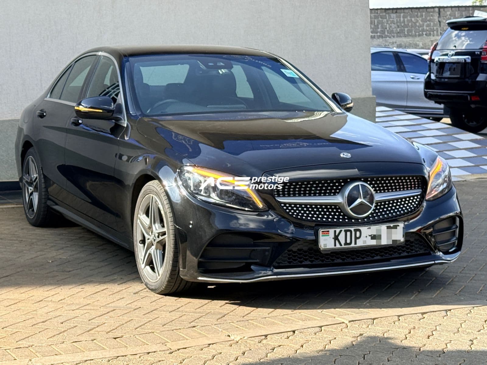 Image of Mercedes-Benz C220d YOM - 2019
