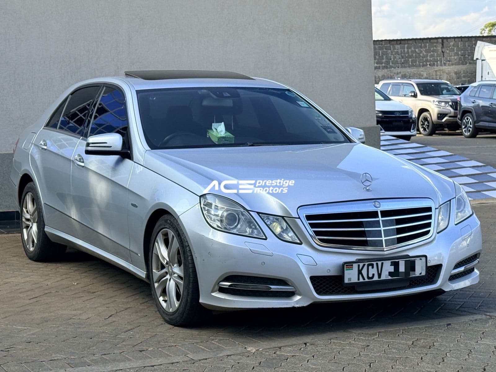 Image of Mercedes‑Benz E350 YOM - 2012