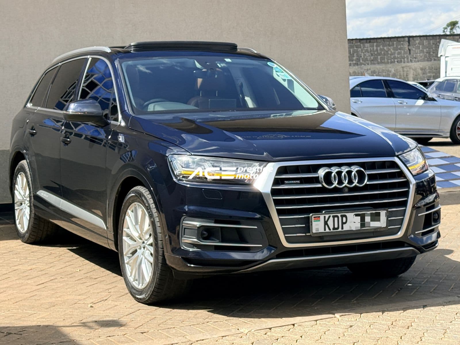 Image of  Audi Q7 YOM - 2016