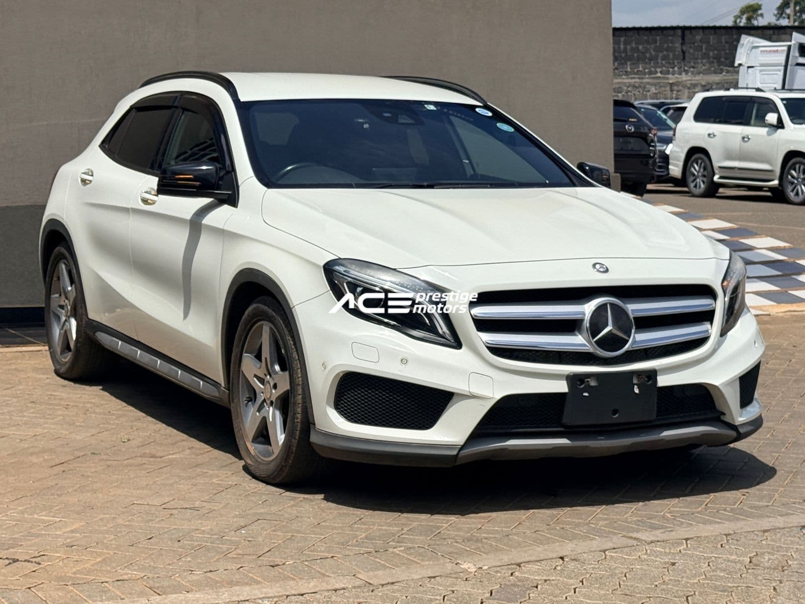 Image of Mercedes-Benz GLA 180 YOM - 2016