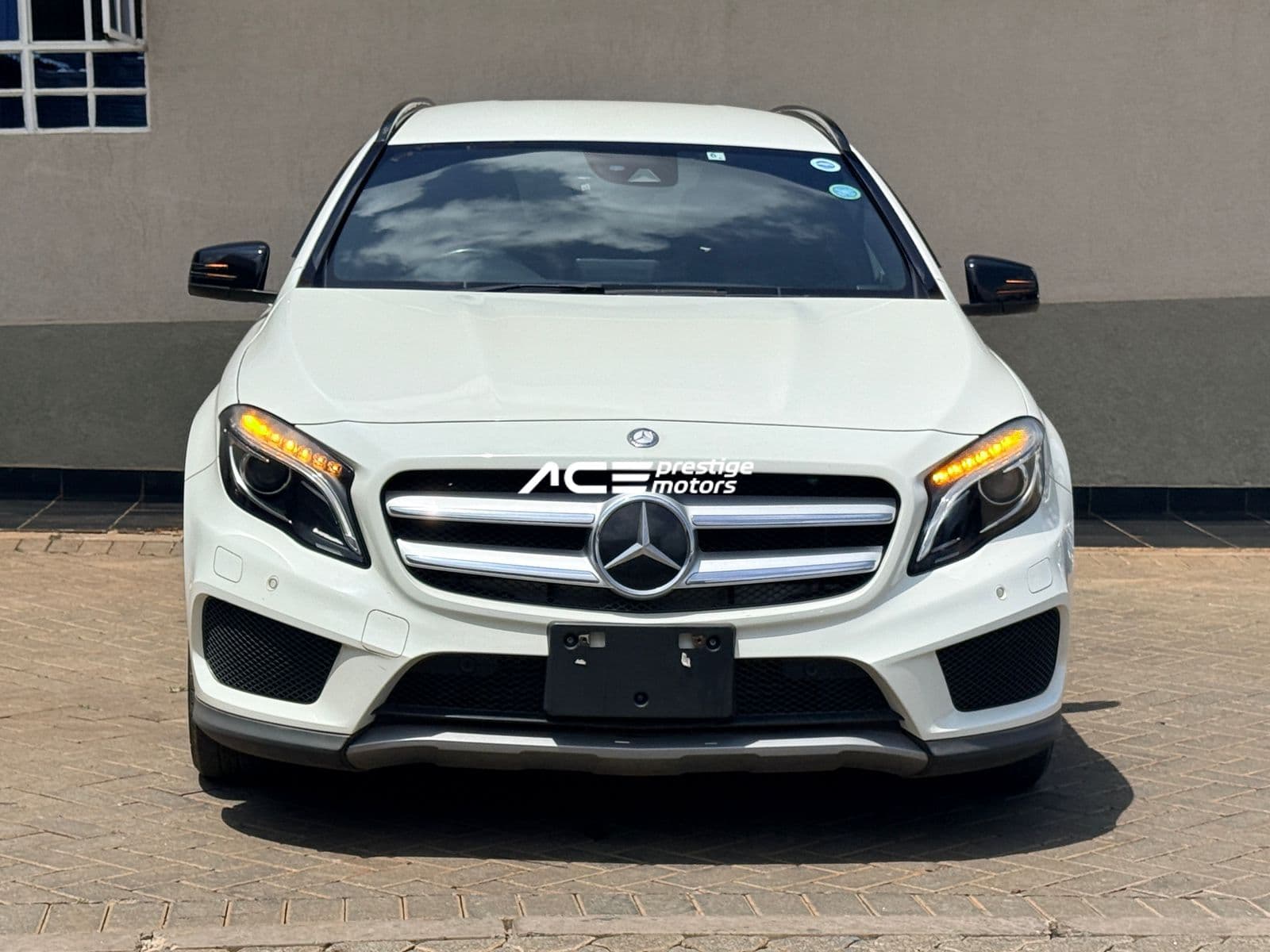 Image of Mercedes-Benz GLA 180 YOM - 2016