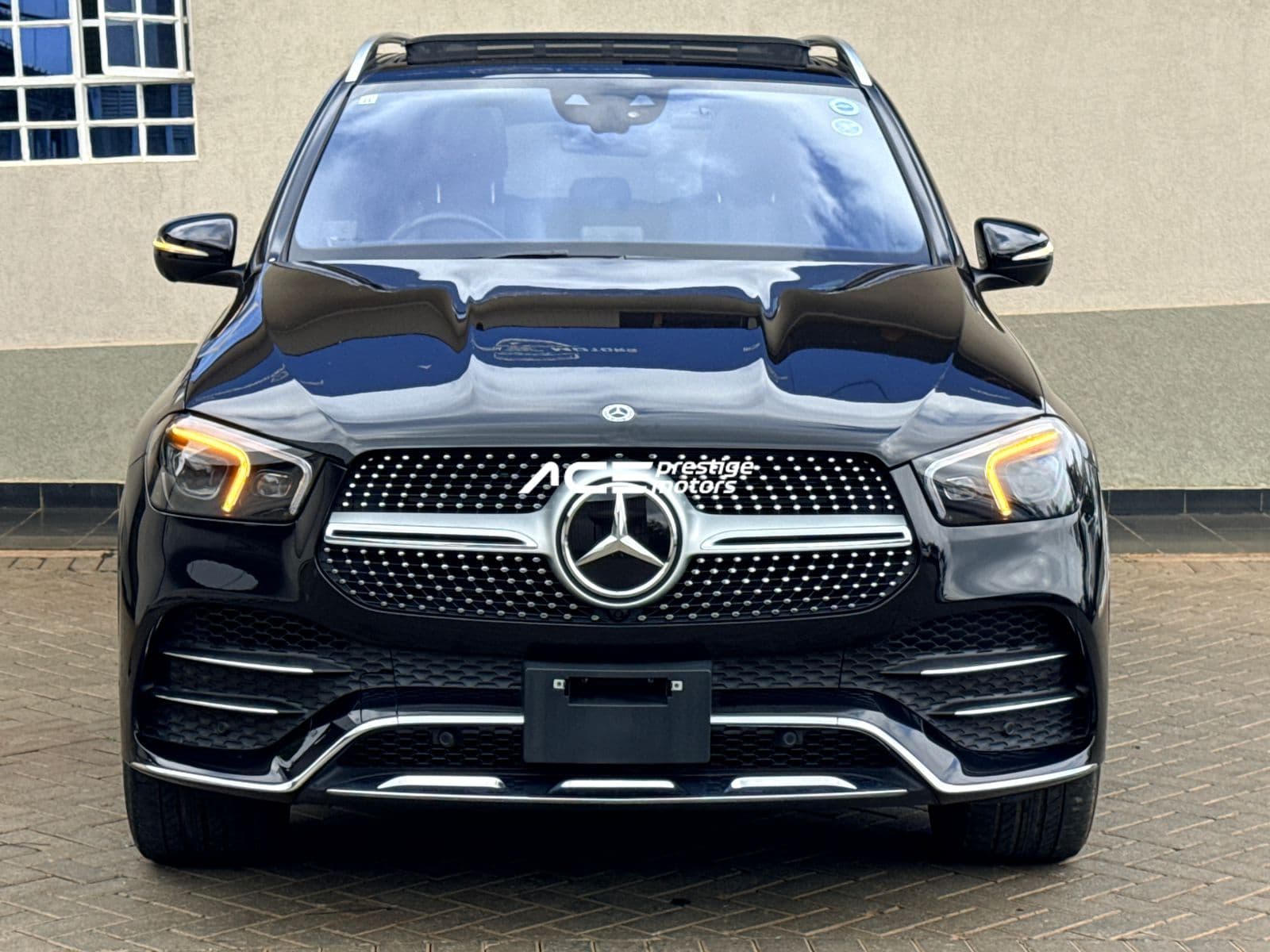Image of Mercedes-Benz GLE 400d YOM - 2019