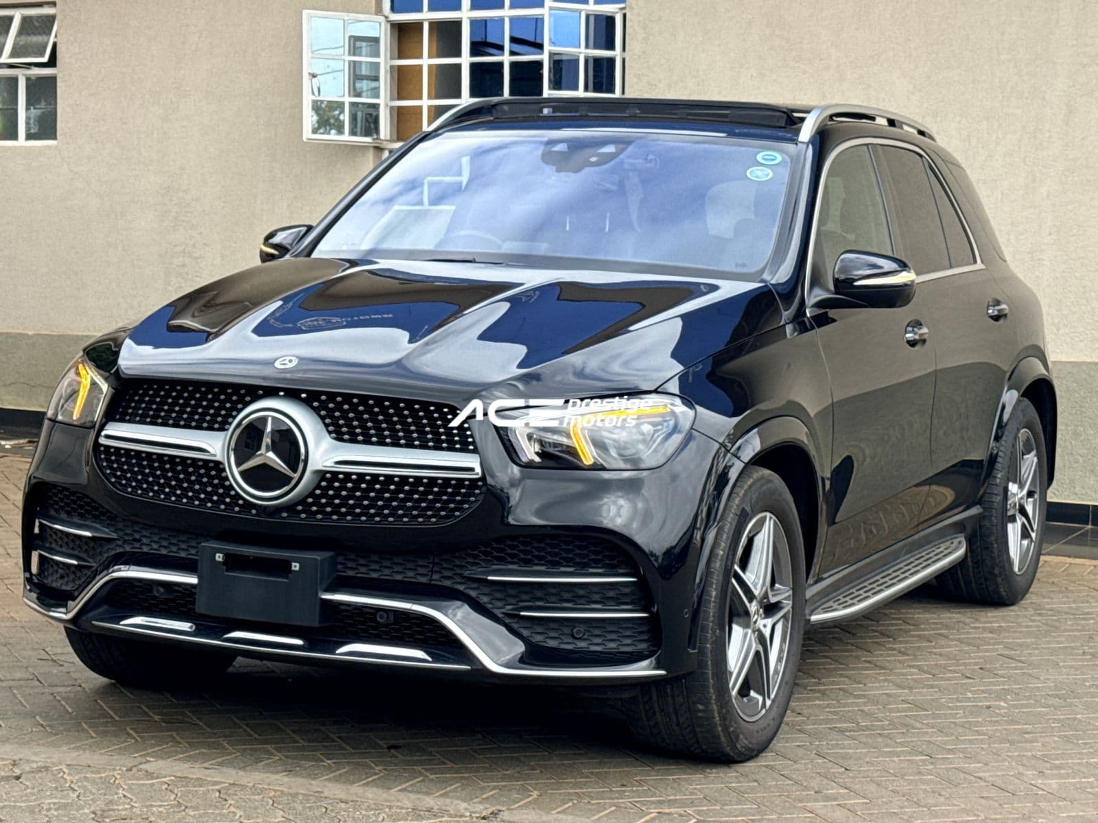 Image of Mercedes-Benz GLE 400d YOM - 2019