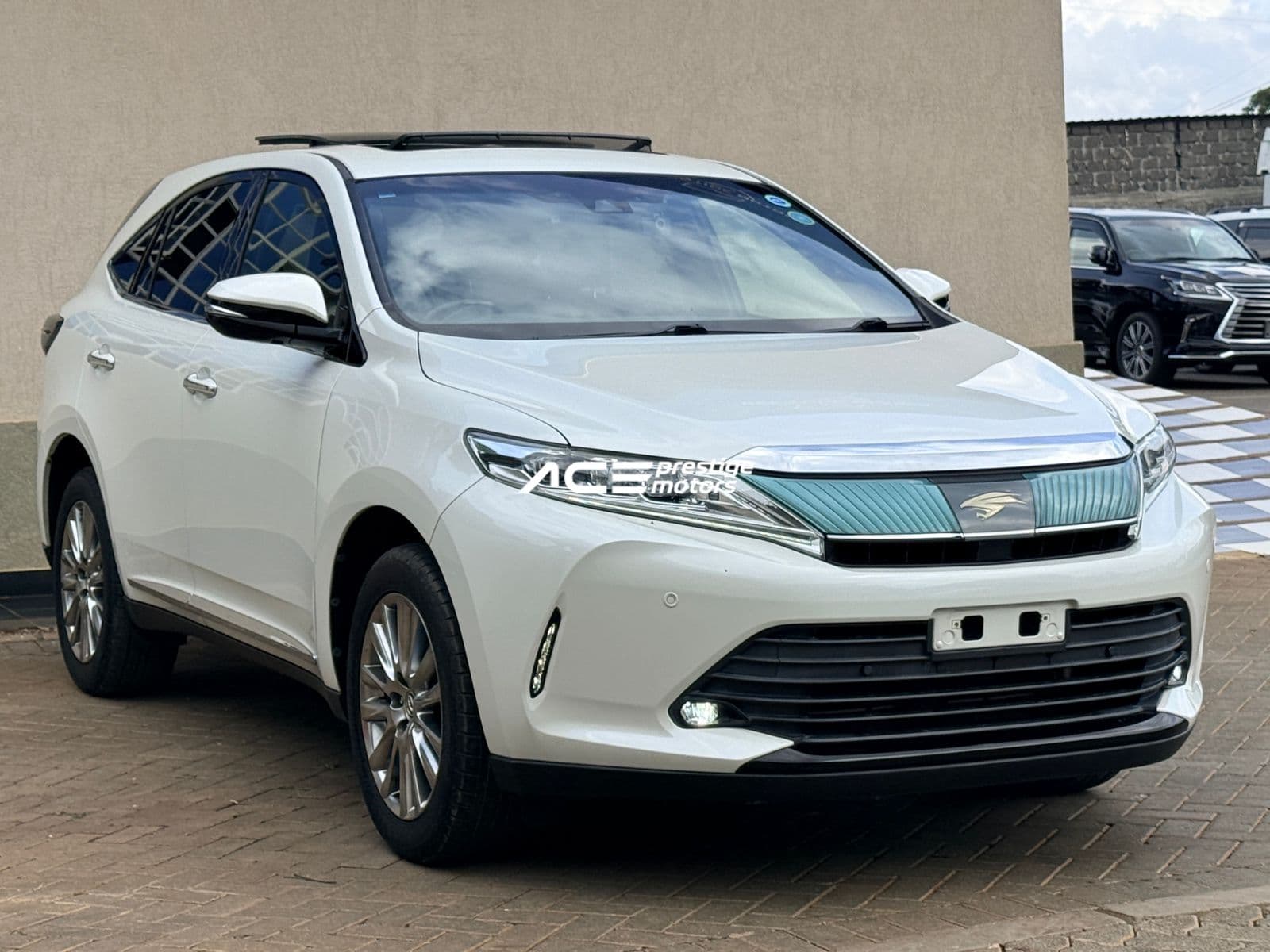 Image of Toyota Harrier  YOM - 2018