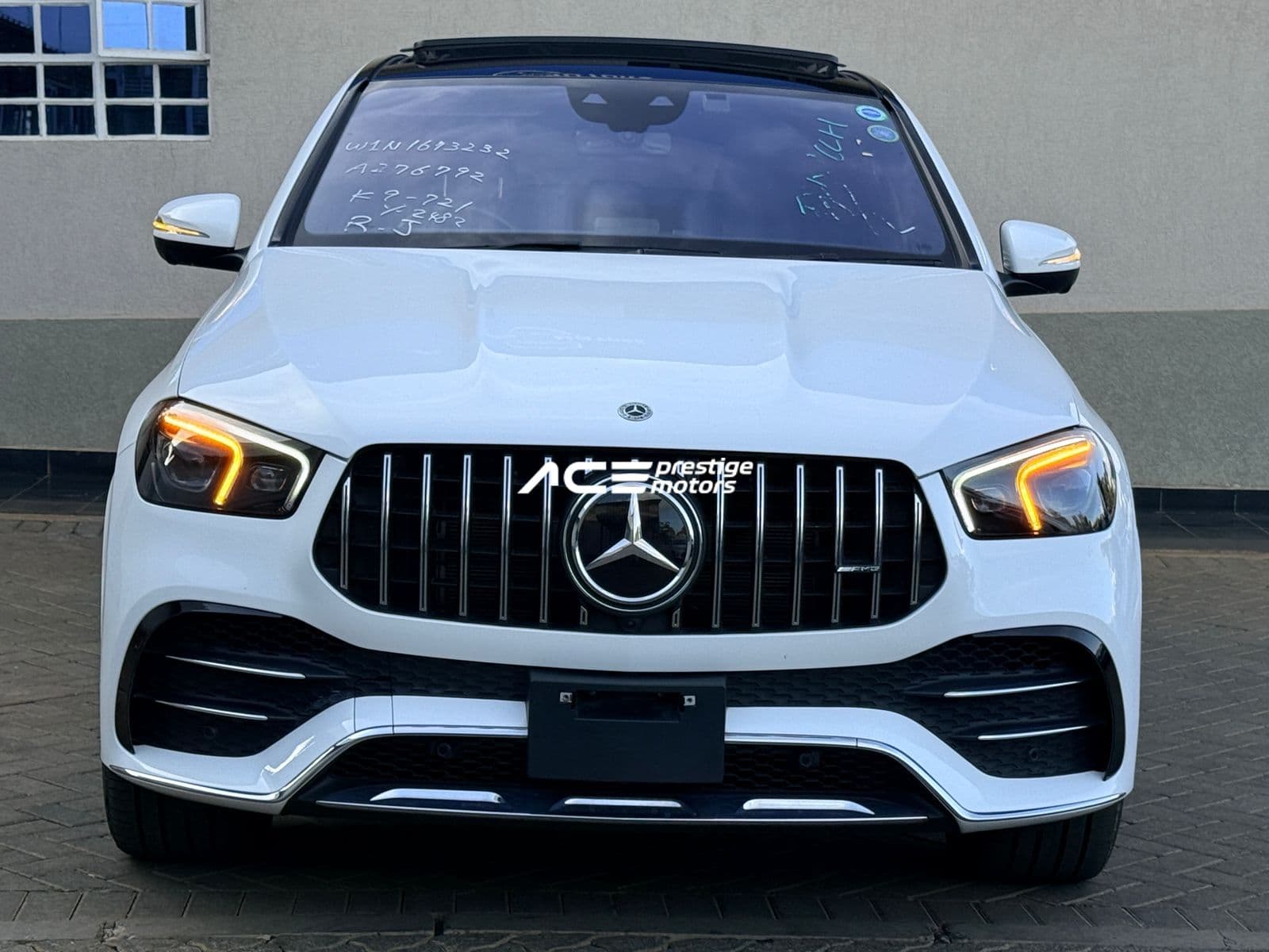 Image of Mercedes-Benz GLE 400d YOM - 2020