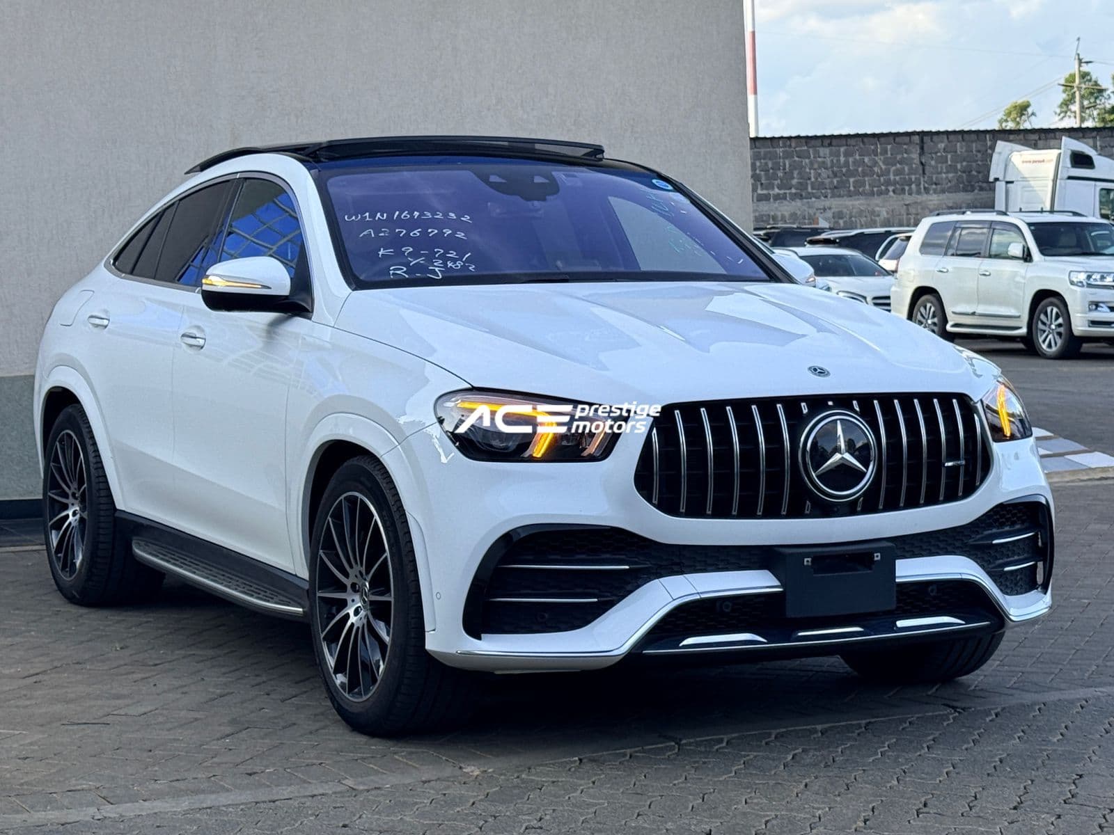 Image of Mercedes-Benz GLE 400d YOM - 2020