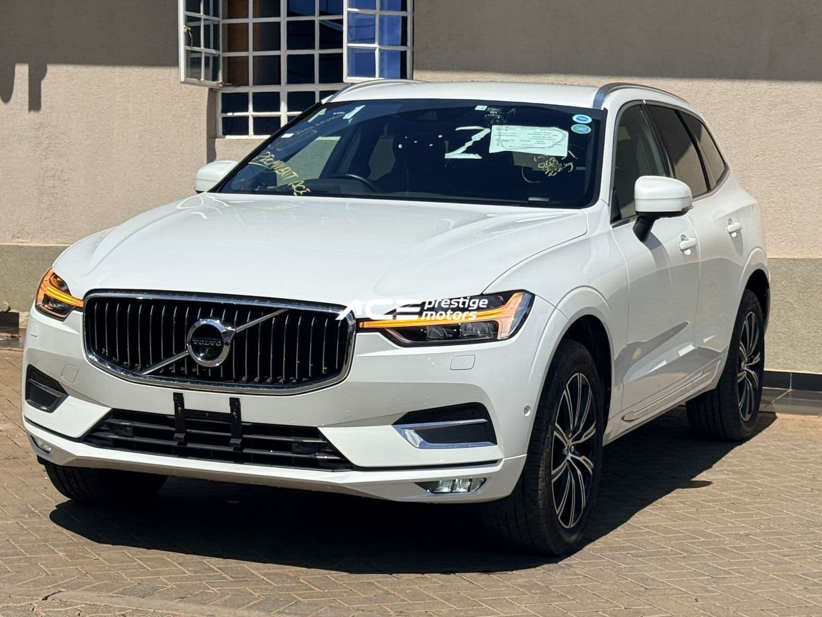 Image of Volvo XC60 D4 Inscription AWD YOM - 2018