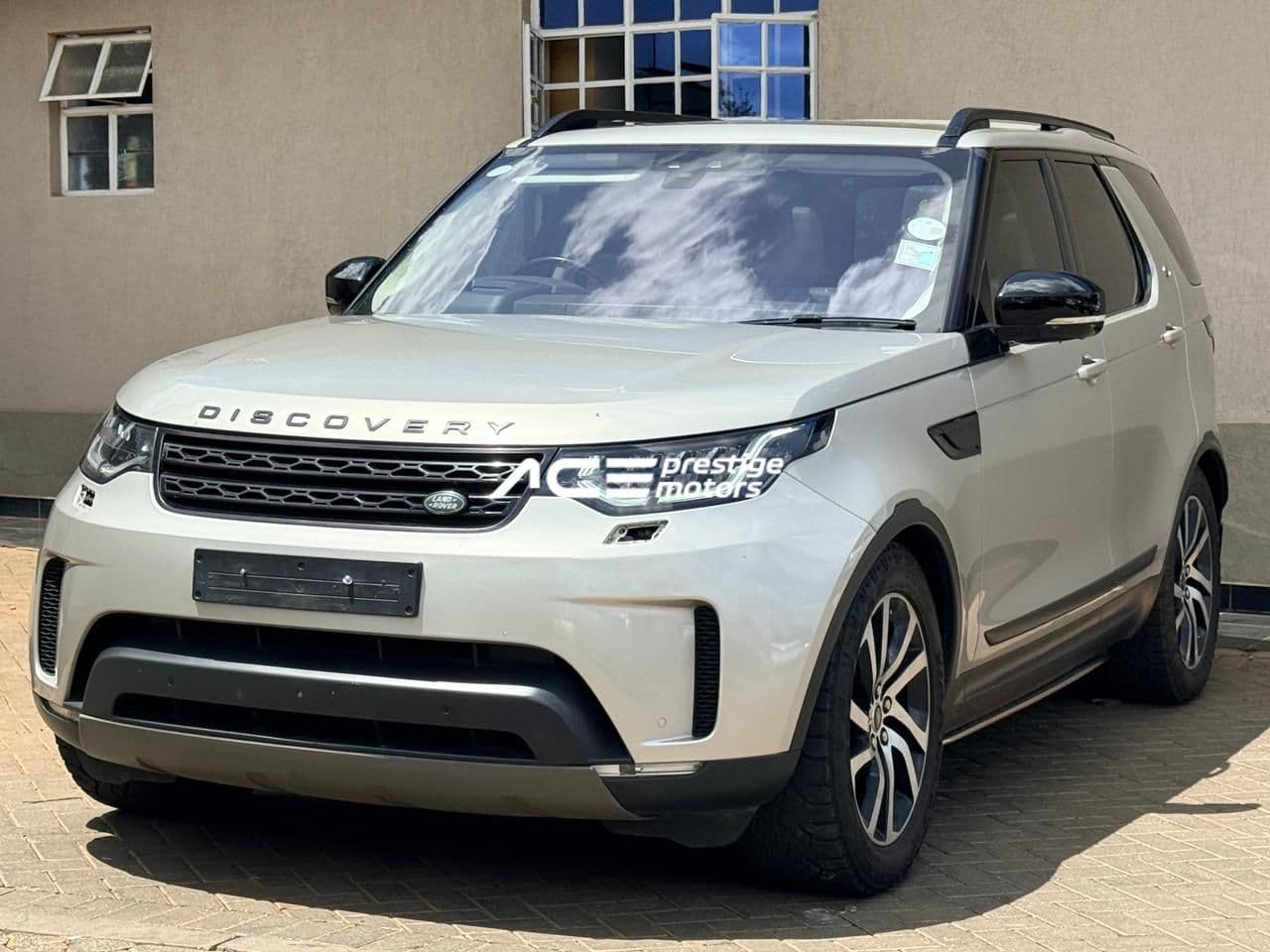 Image of Land Rover Discovery V HSE YOM - 2018