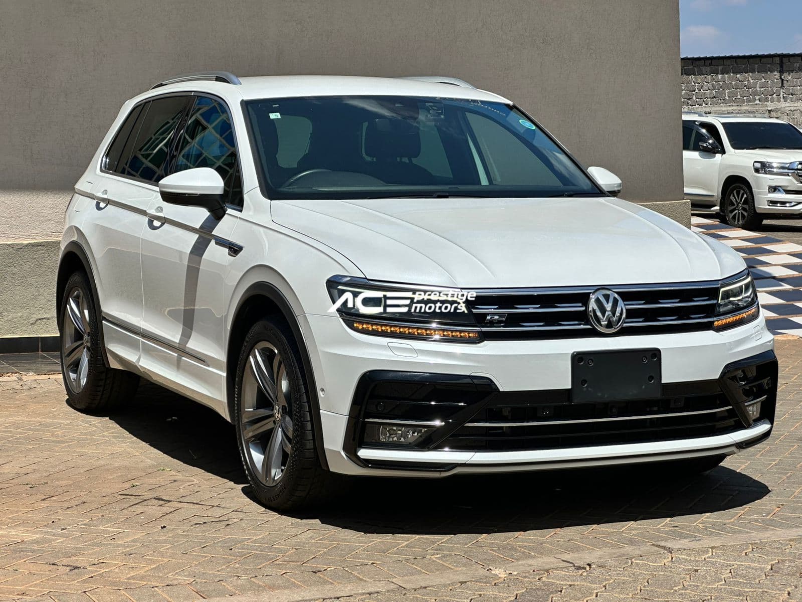 Image of Volkswagen Tiguan R Line  YOM - 2018